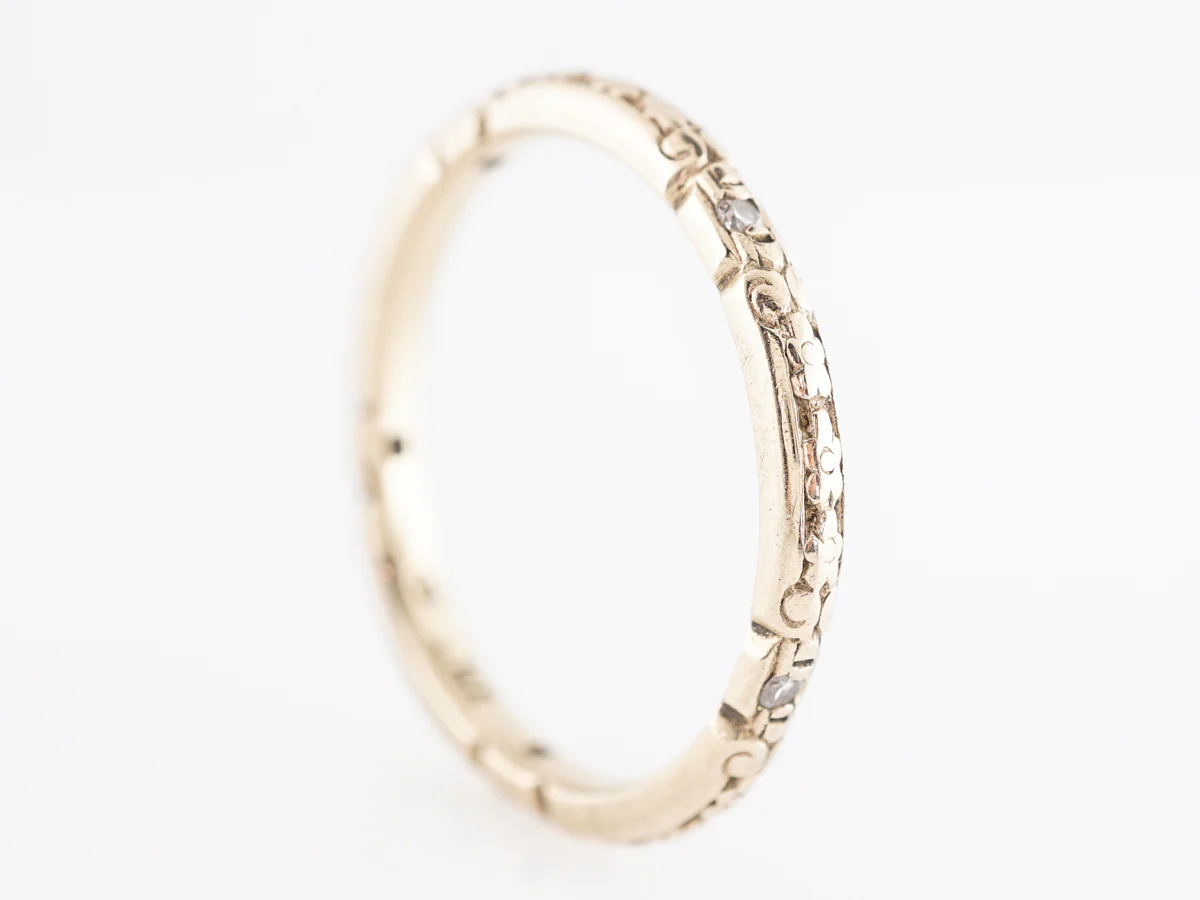 1930s Engraved Band w/ Single Cut Diamonds in 14k Yellow Gold - Image 5