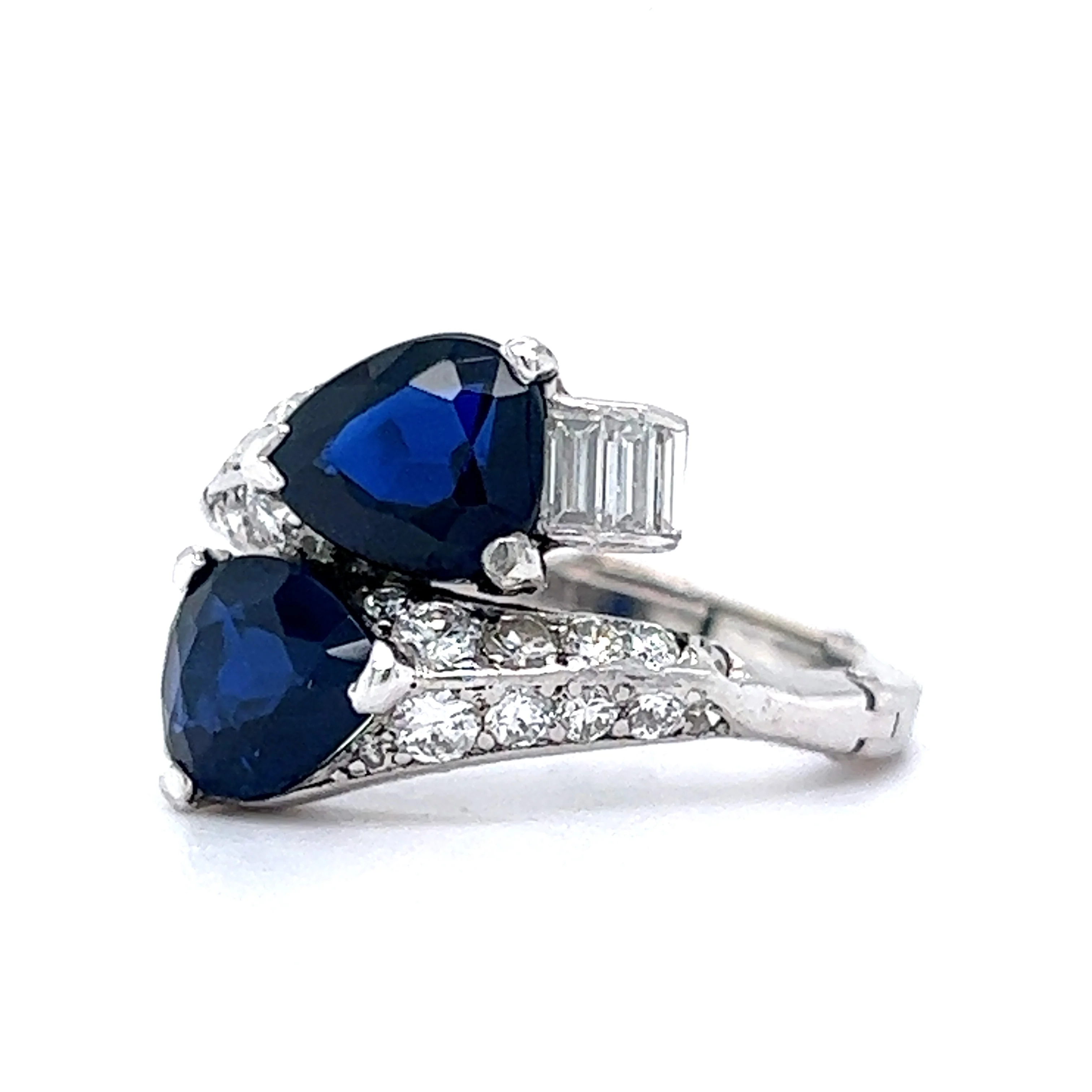 2.00 Pear Cut Sapphire & Diamond Ring in Platinum - Image 3