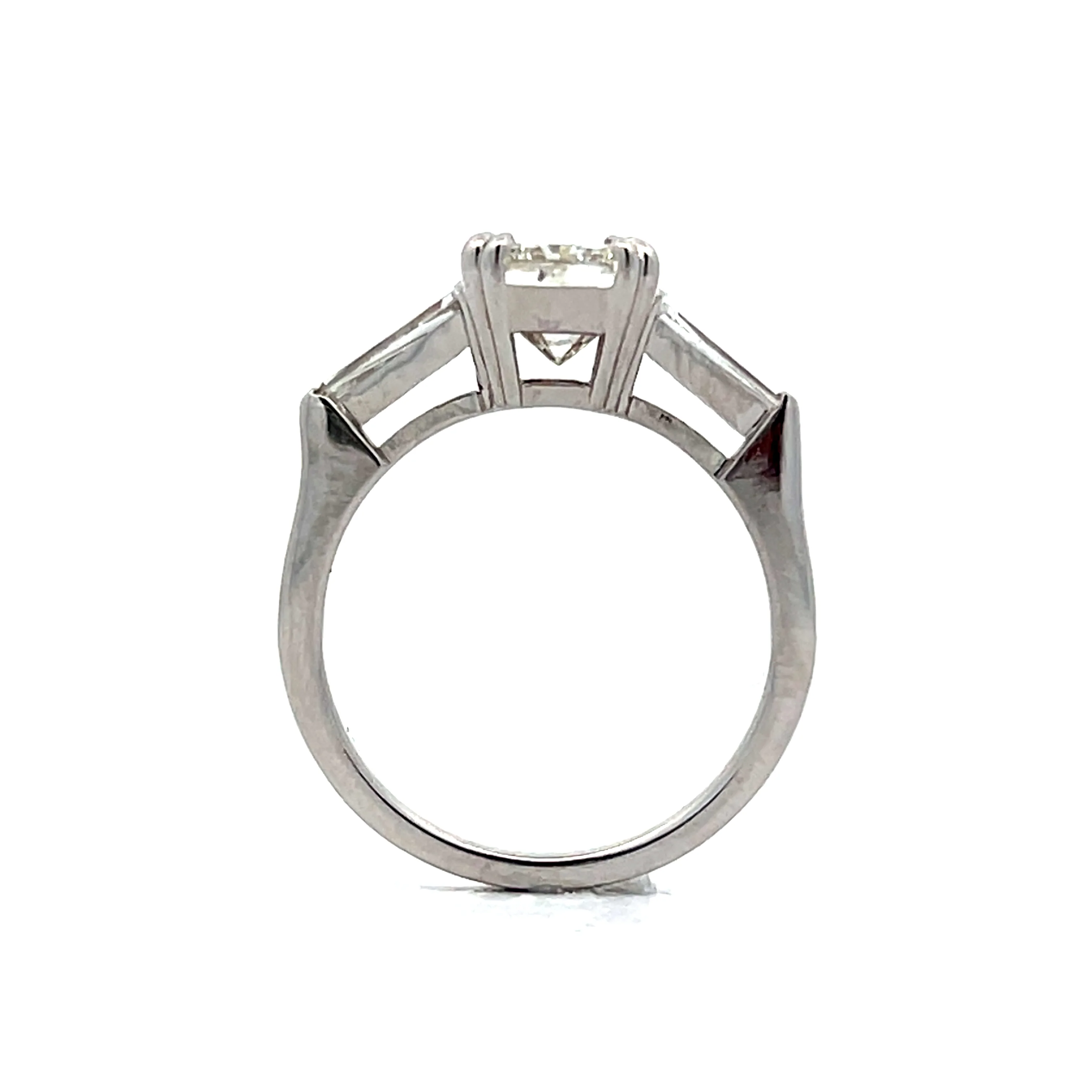 2.01 Radiant Cut Diamond Engagement Ring in 18k - Image 4