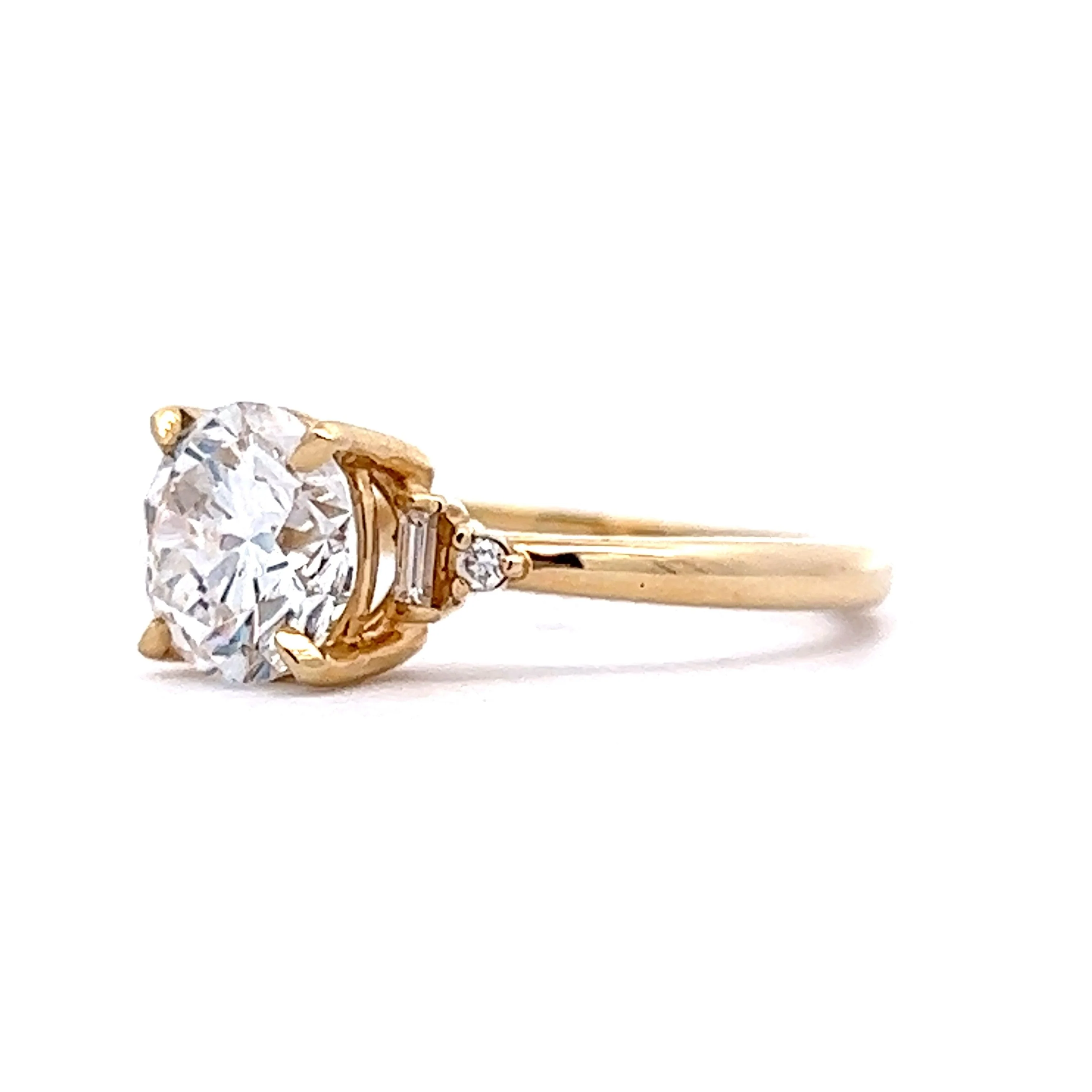 2.01 Round Brilliant Cut Diamond Engagement Ring in 14k Yellow Gold - Image 2