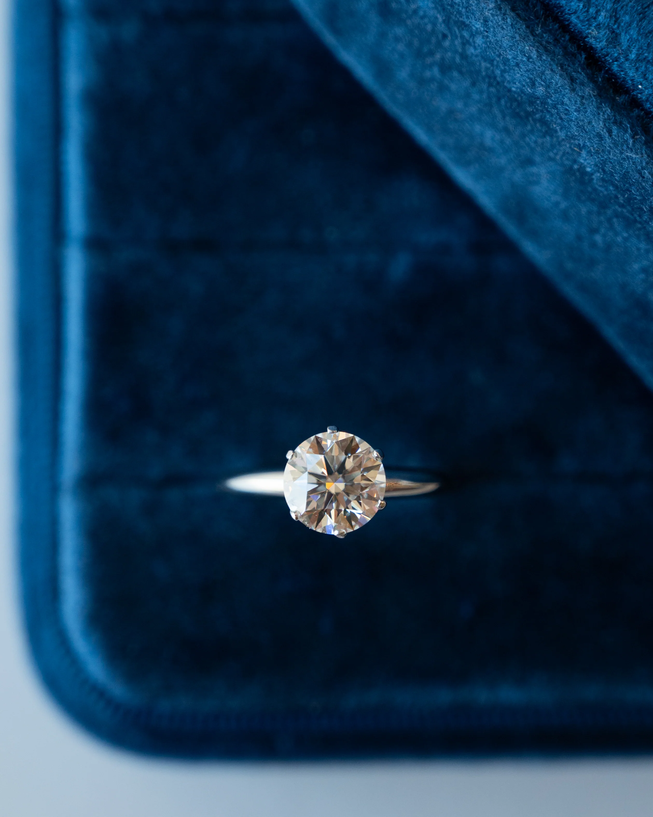 2.02 Tiffany & Co Diamond Engagement Ring Platinum - Image 6