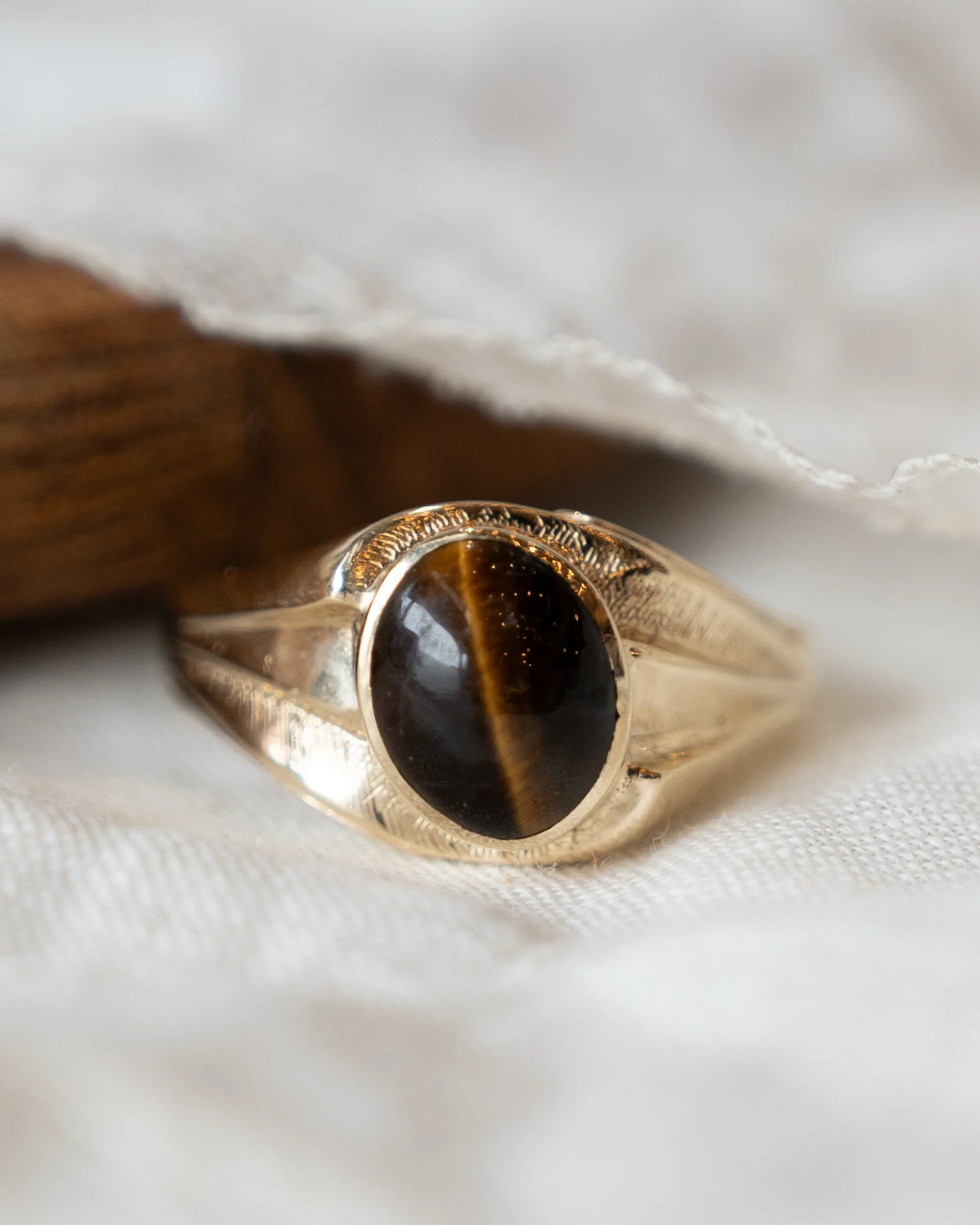 2.02 Vintage Mid-Century Tiger's Eye Cocktail Ring 10k - Image 6