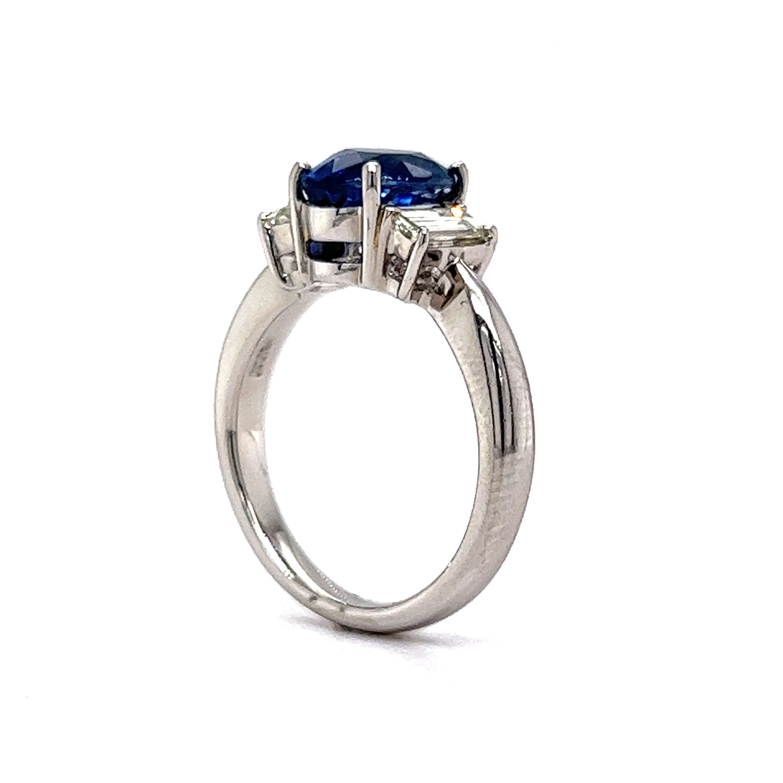 2.59 No Heat Sapphire & Diamond Engagement Ring in Platinum - Image 5
