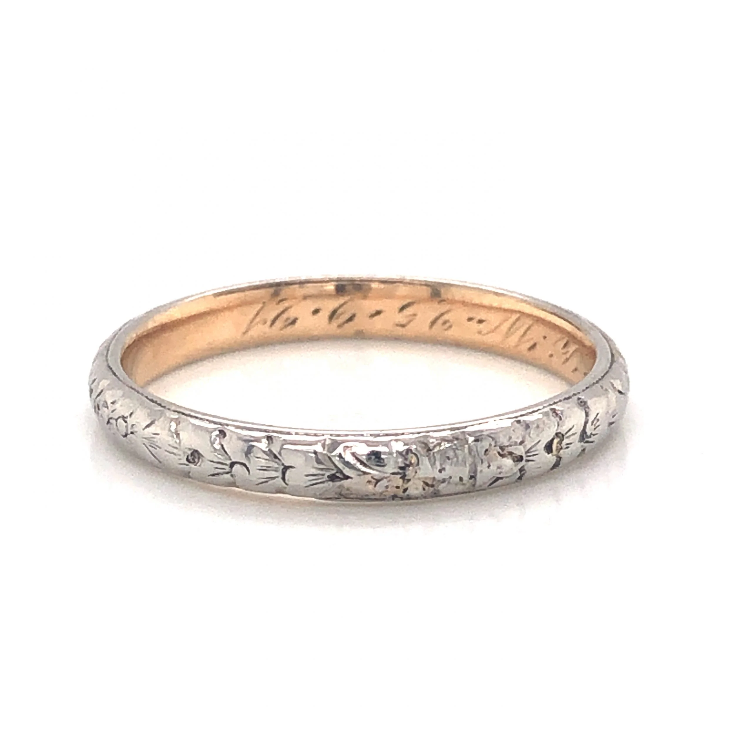 2.6mm Antique Engraved Wedding Band in 18k White & Yellow Gold - Image 2