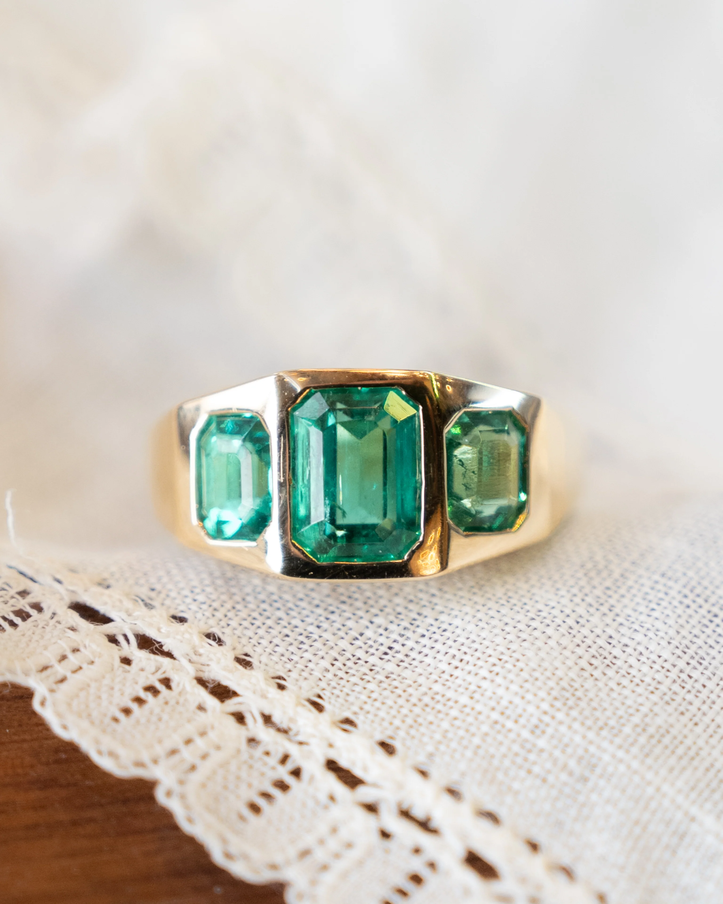 2.86 Three Stone Emerald Engagement Ring in 14k Yellow Gold - Image 6