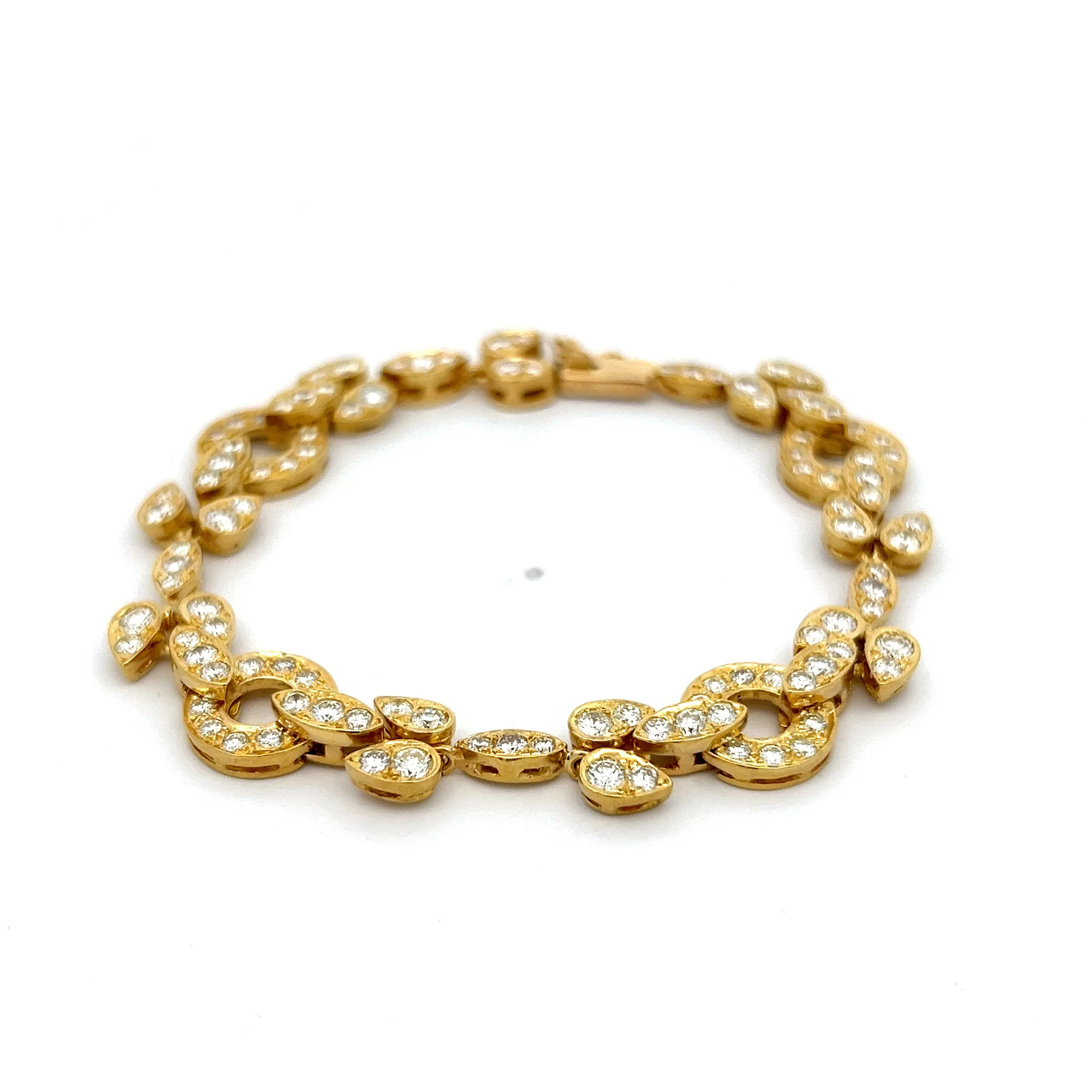 2.89 Diamond Leaf Bracelet in 18k Yellow Gold
