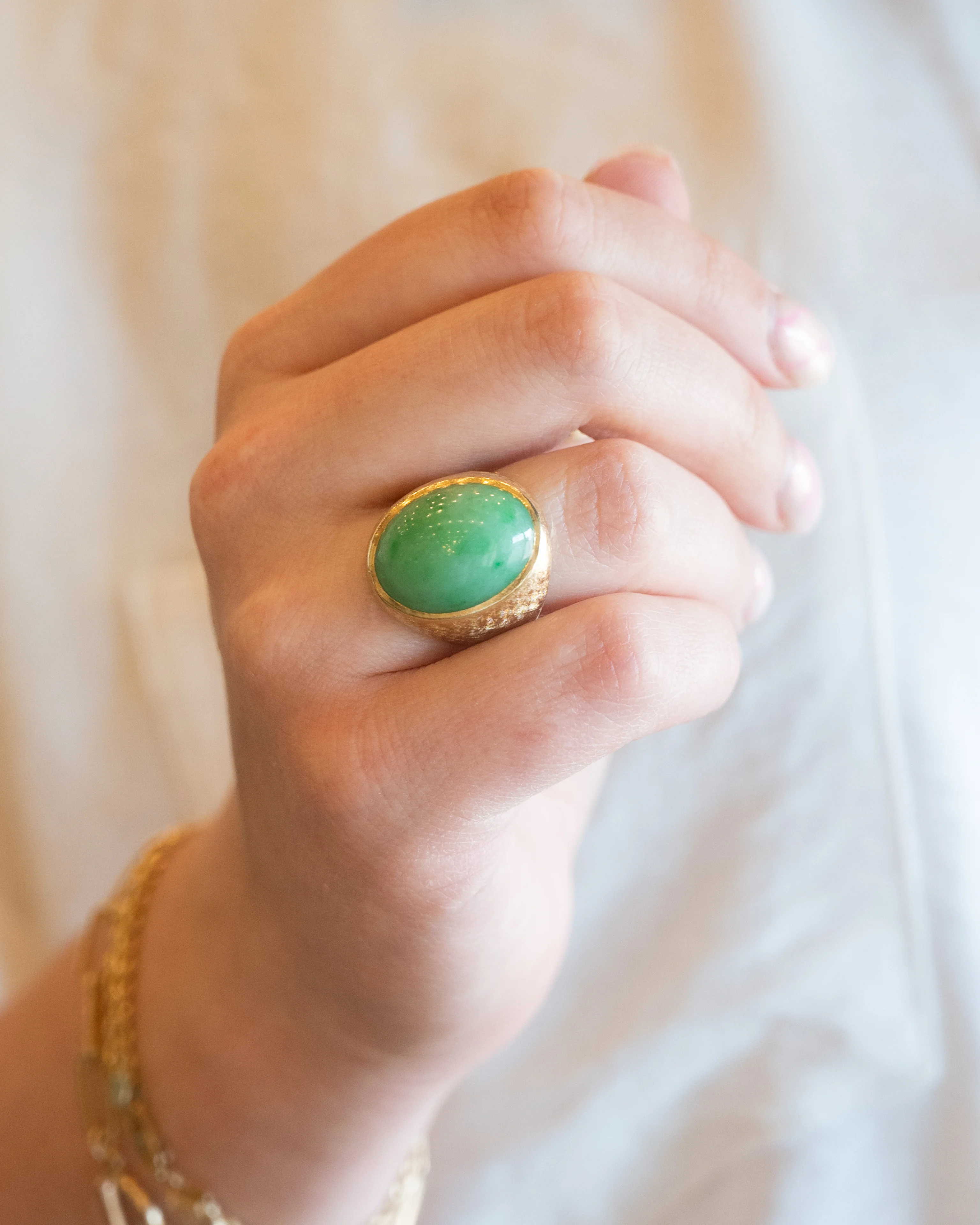 20.85 Vintage Cabochon Jade Cocktail Ring in 14k - Image 7