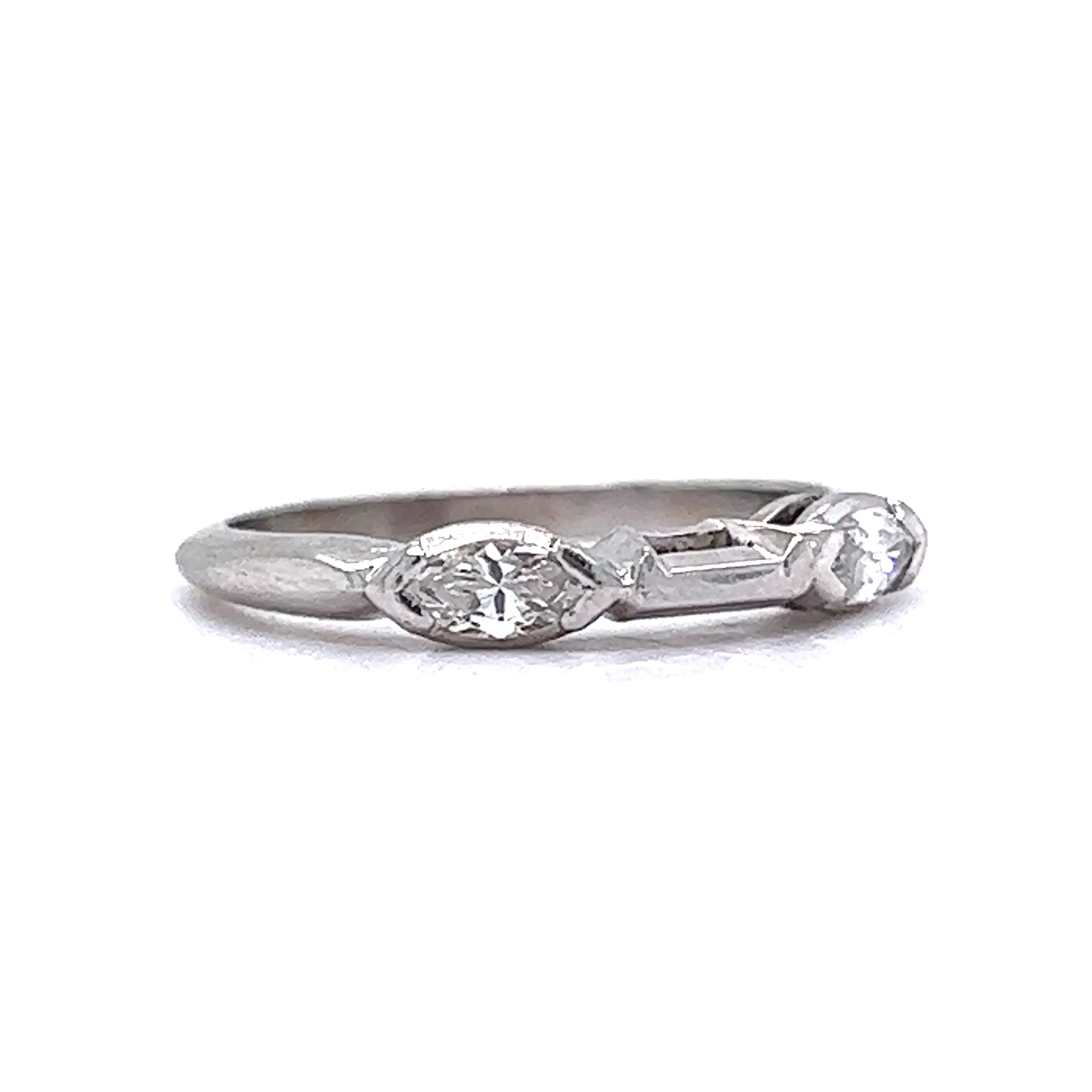 .20 Marquise Cut Diamond Wedding Band in Platinum - Image 3
