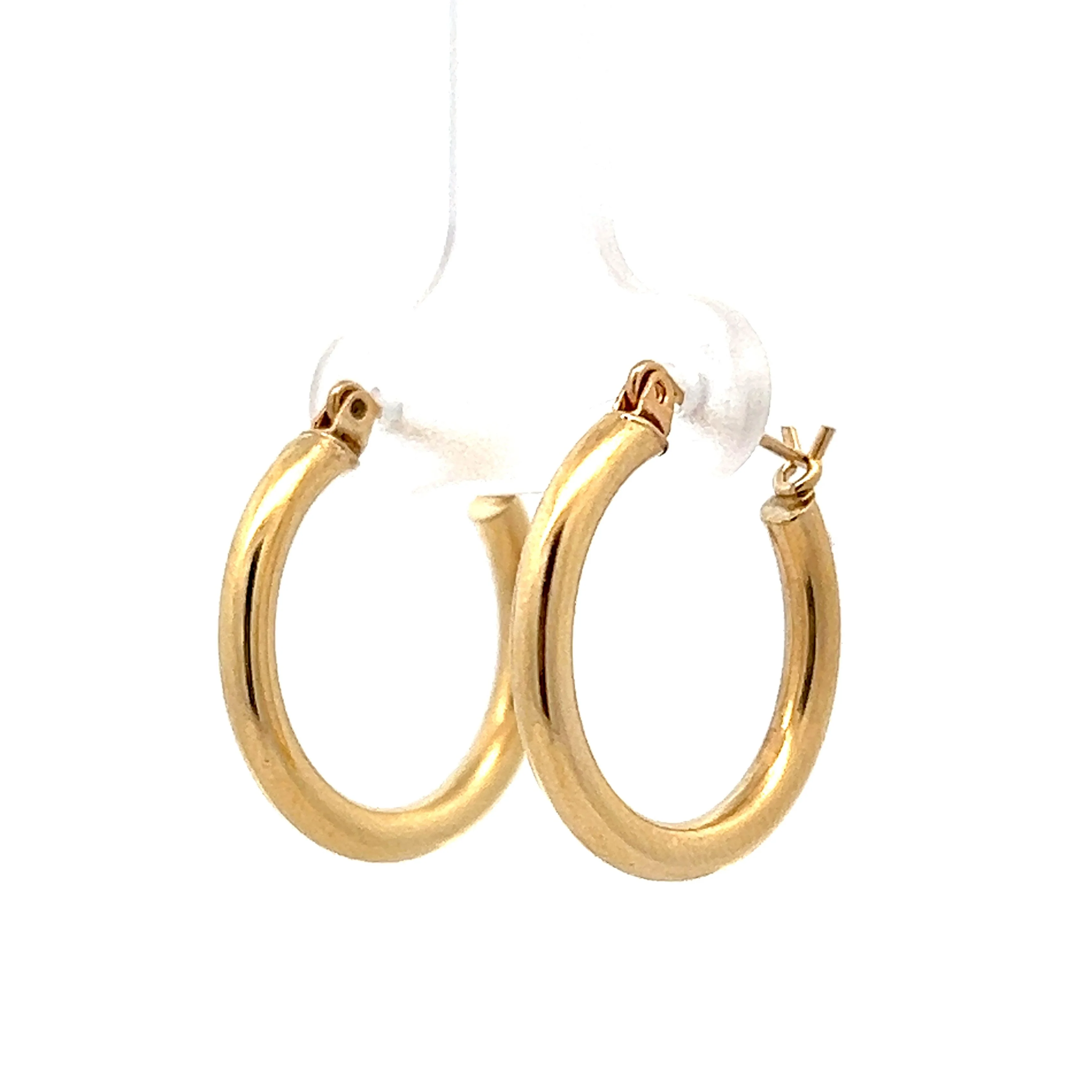 20mm Classic Hoop Earrings in 14k Yellow Gold - Image 2