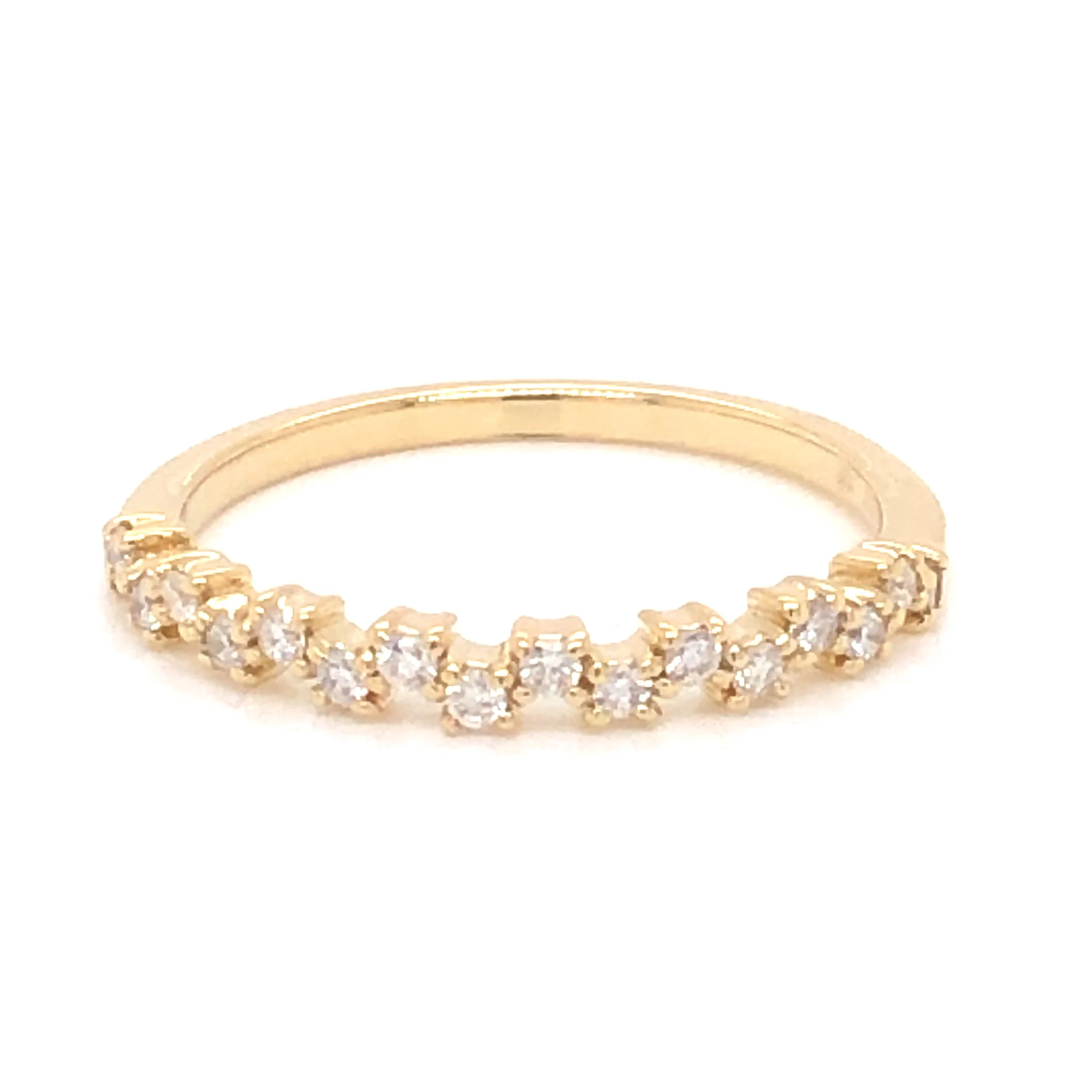 .22 Alternating Diamond Wedding Band in 14k Yellow Gold