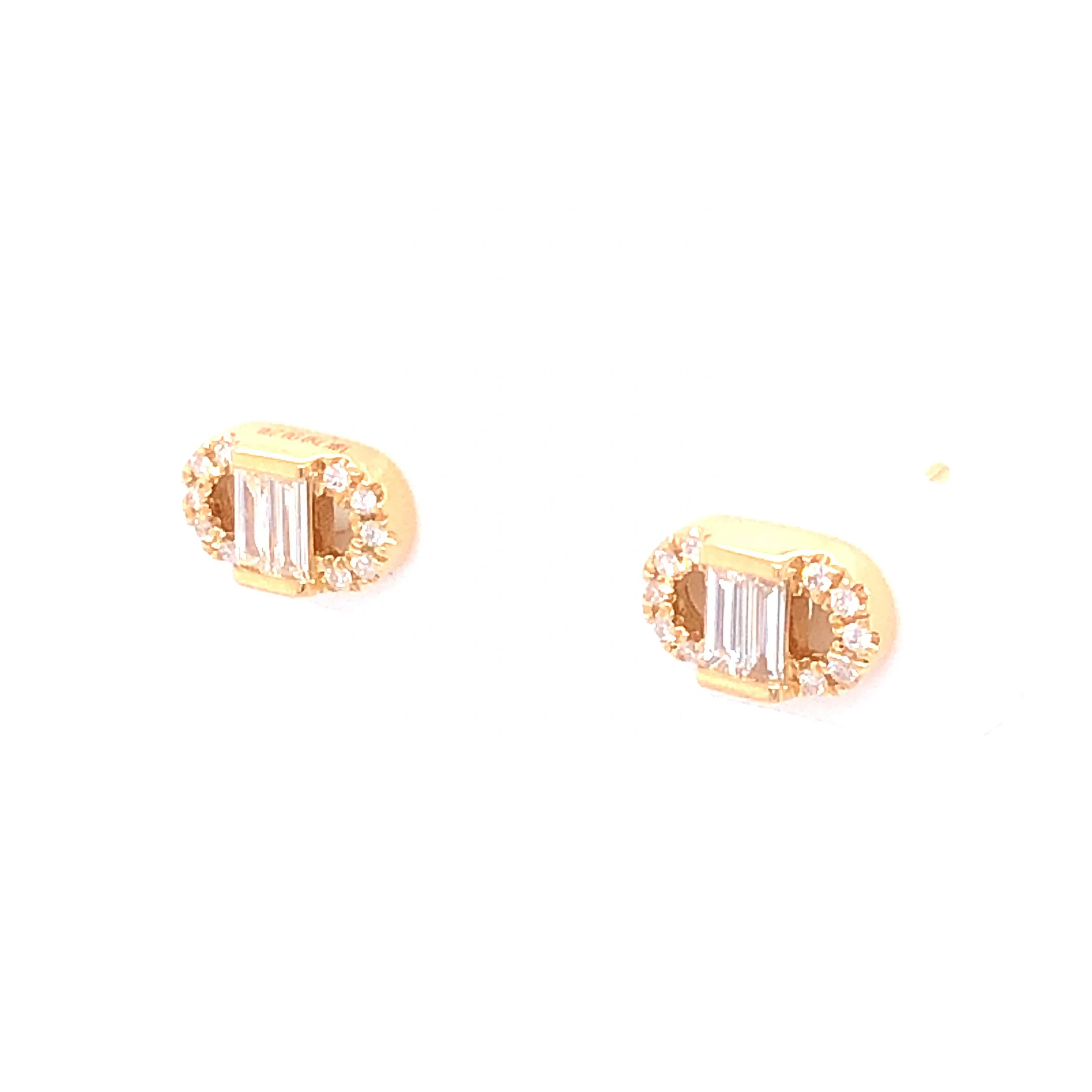 .23 Diamond Stud Earrings in 18k Yellow Gold - Image 2