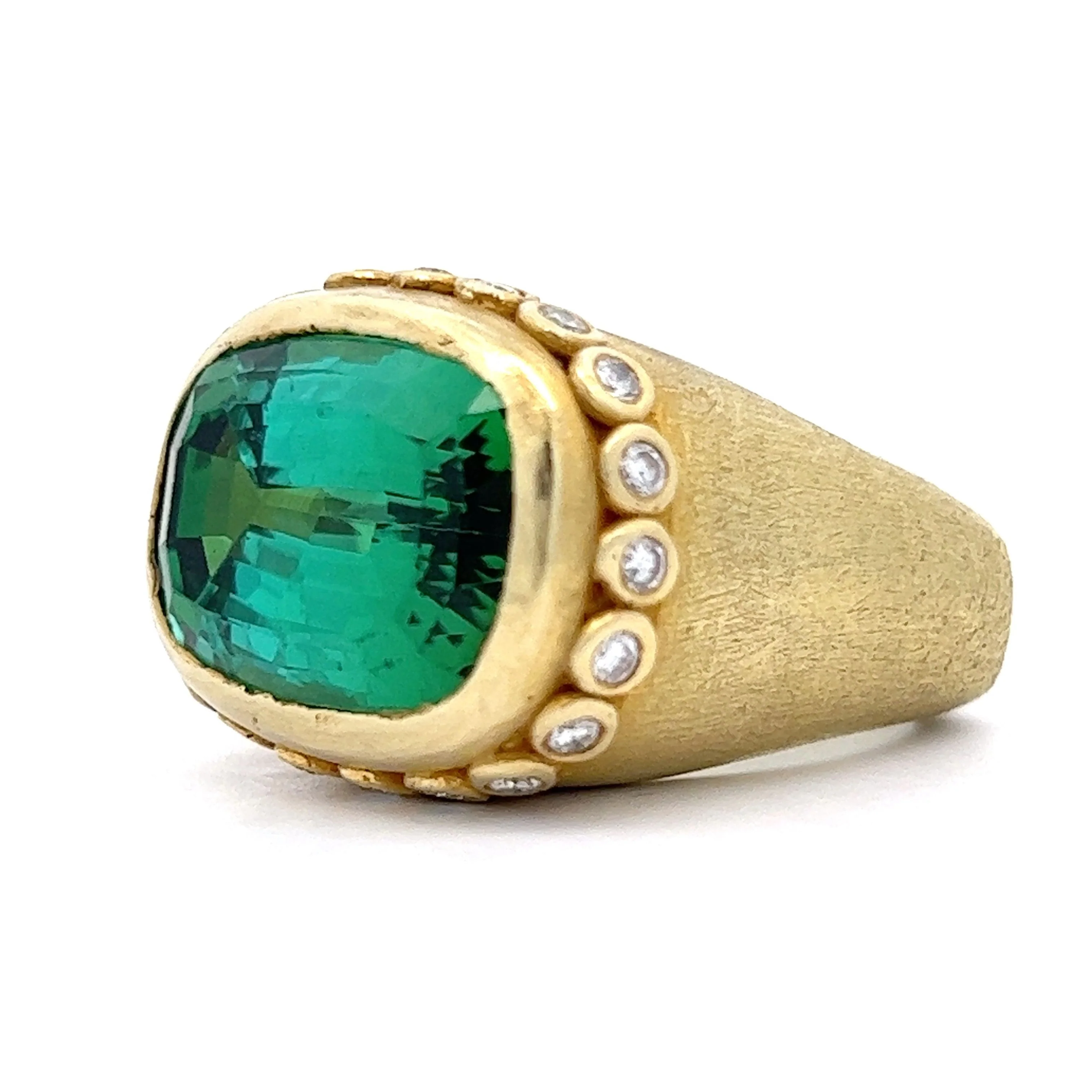 25.38 Bezel Set Tourmaline Cocktail Ring in 18k Yellow Gold - Image 2
