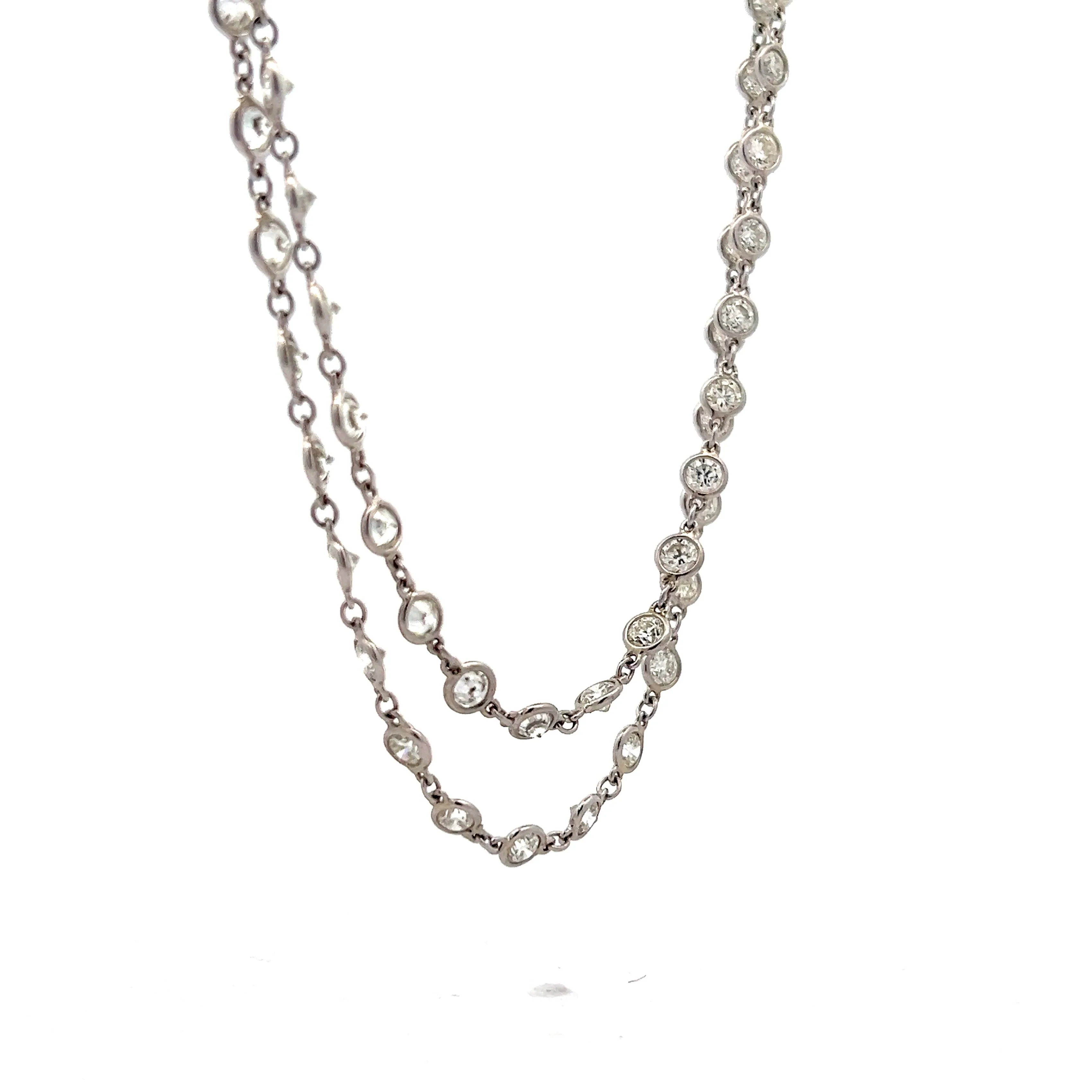 27 Carat Round Brilliant Diamond Necklace in Platinum - Image 3