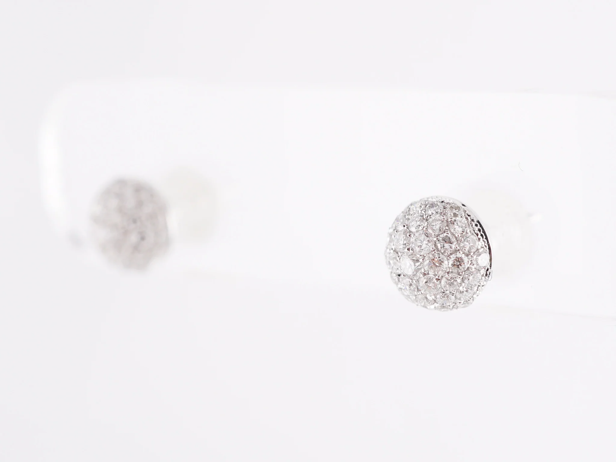 3.20 Cluster Diamond Earrings in 18k White Gold - Image 3