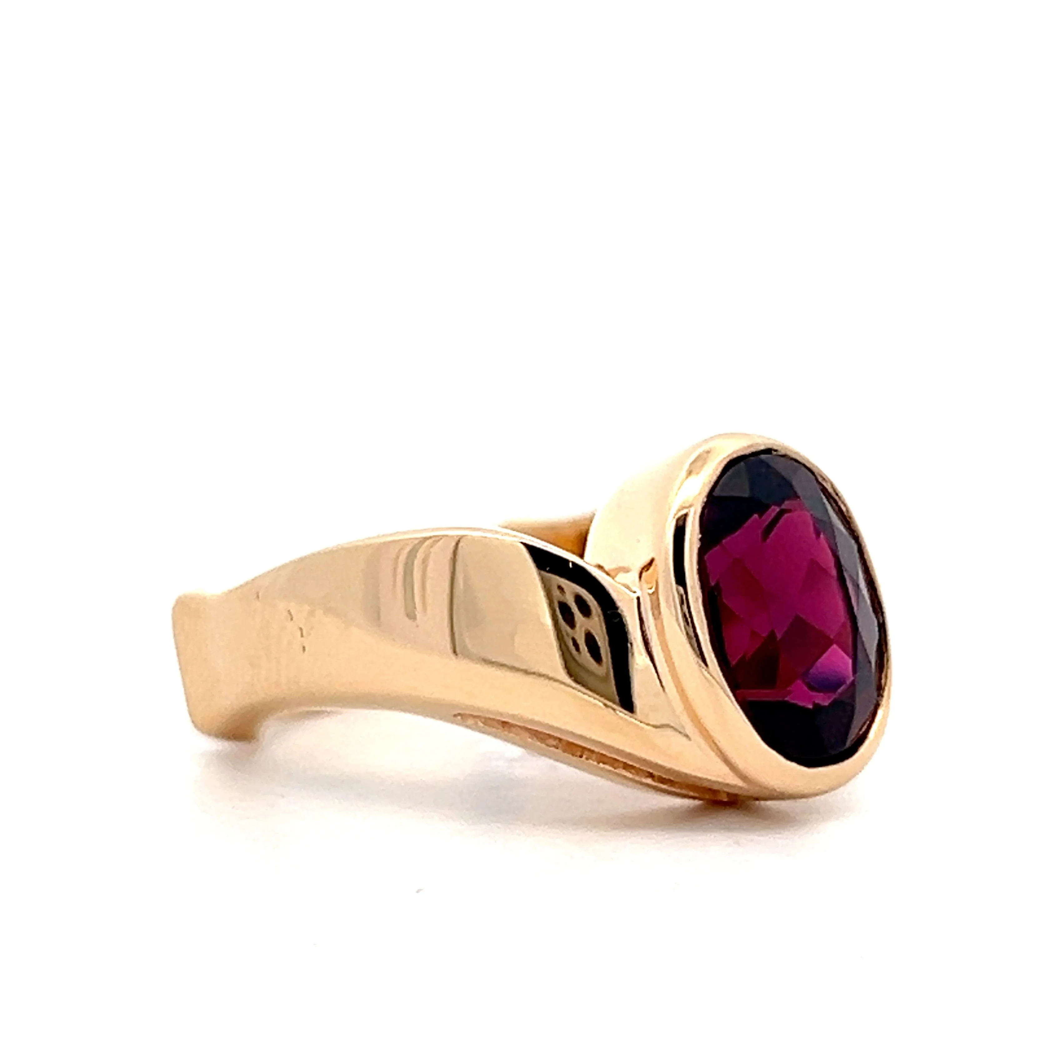 3.28 Oval Garnet Cocktail Ring in 14k Yellow Gold - Image 3