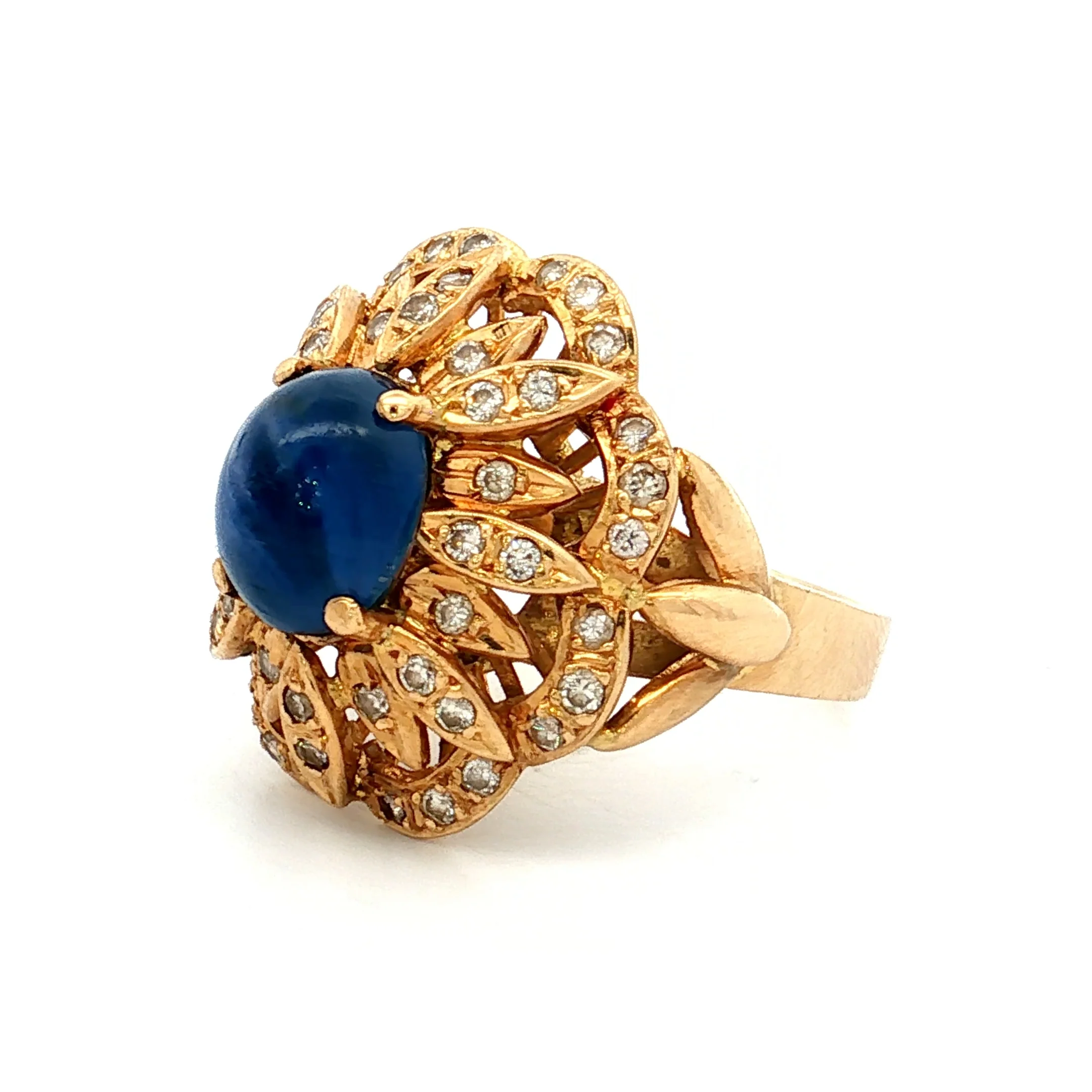 3.50 Star Sapphire Flower Cocktail Ring 18k - Image 2