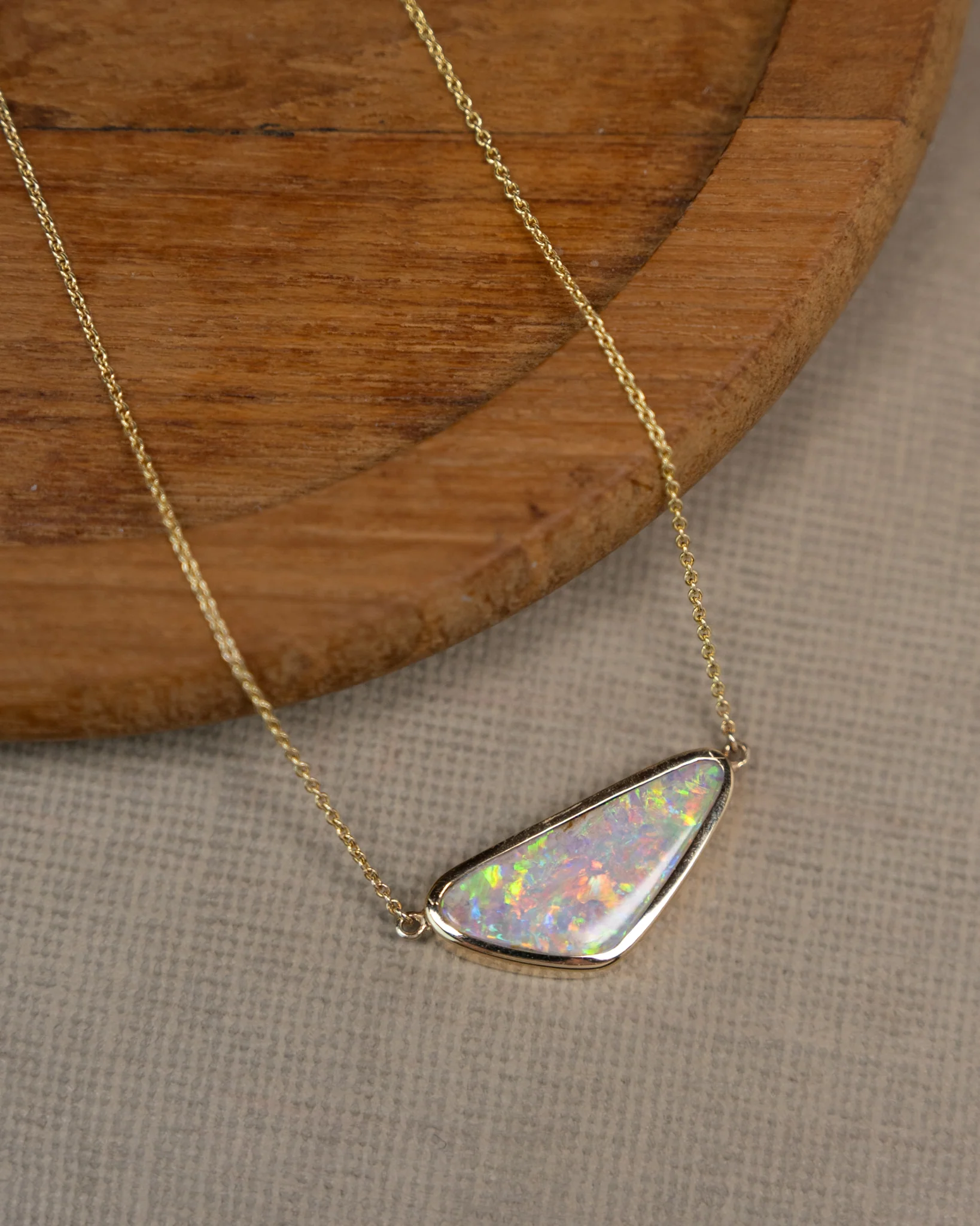 3.61 Opal Pendant Necklace in 14k Yellow Gold - Image 5