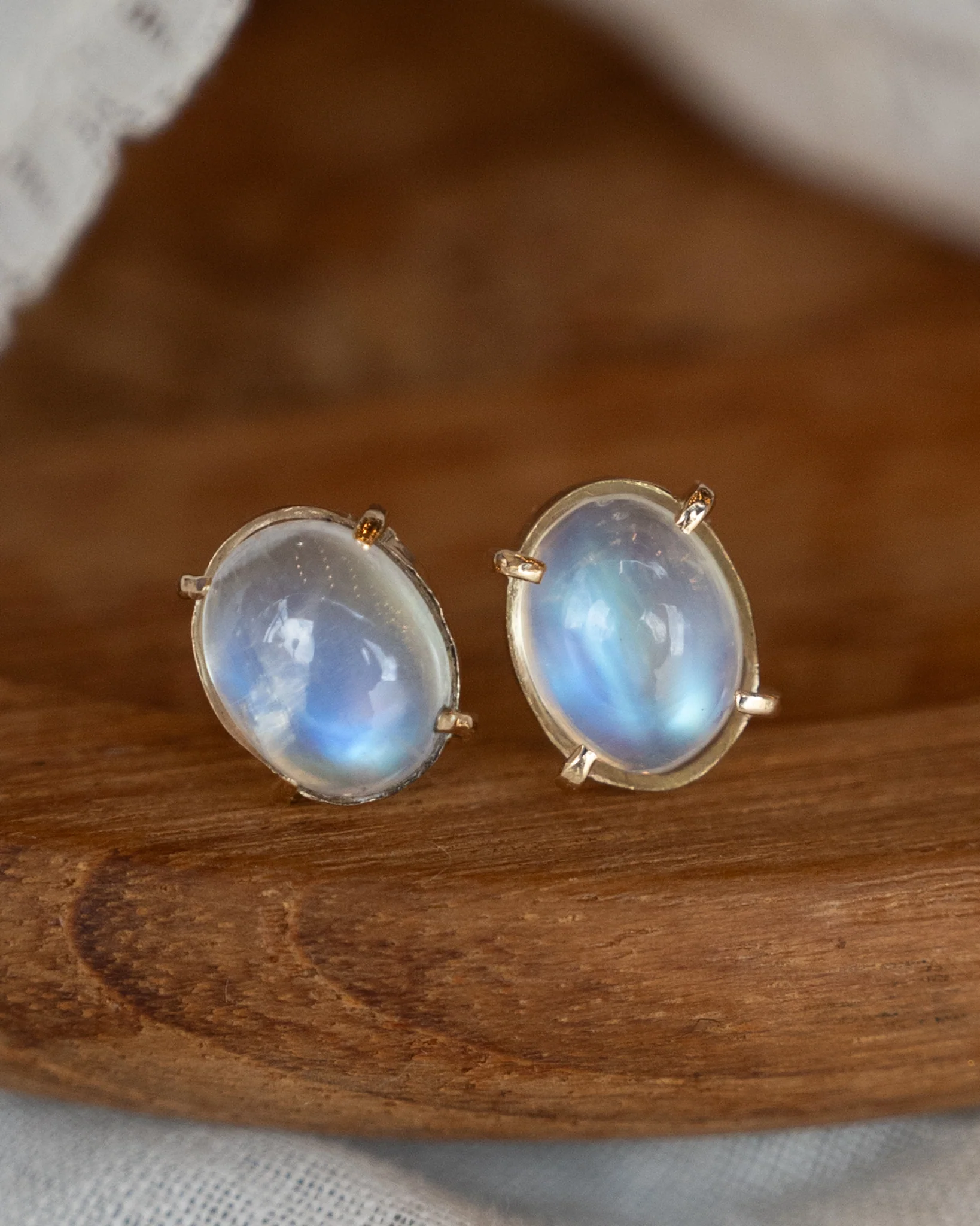 3.74 Oval Cabochon Moonstone Stud Earrings 14k - Image 4