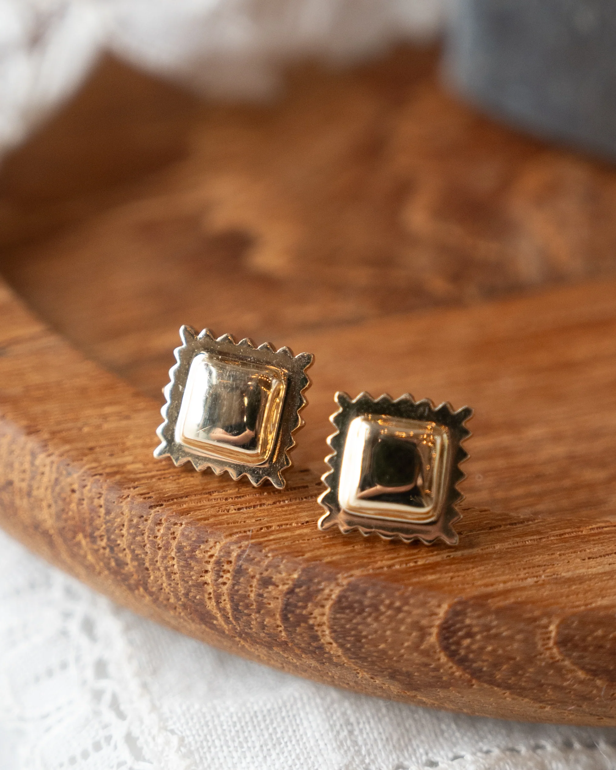 3.90 Ravioli Stud Earrings 14k Yellow Gold - Image 5