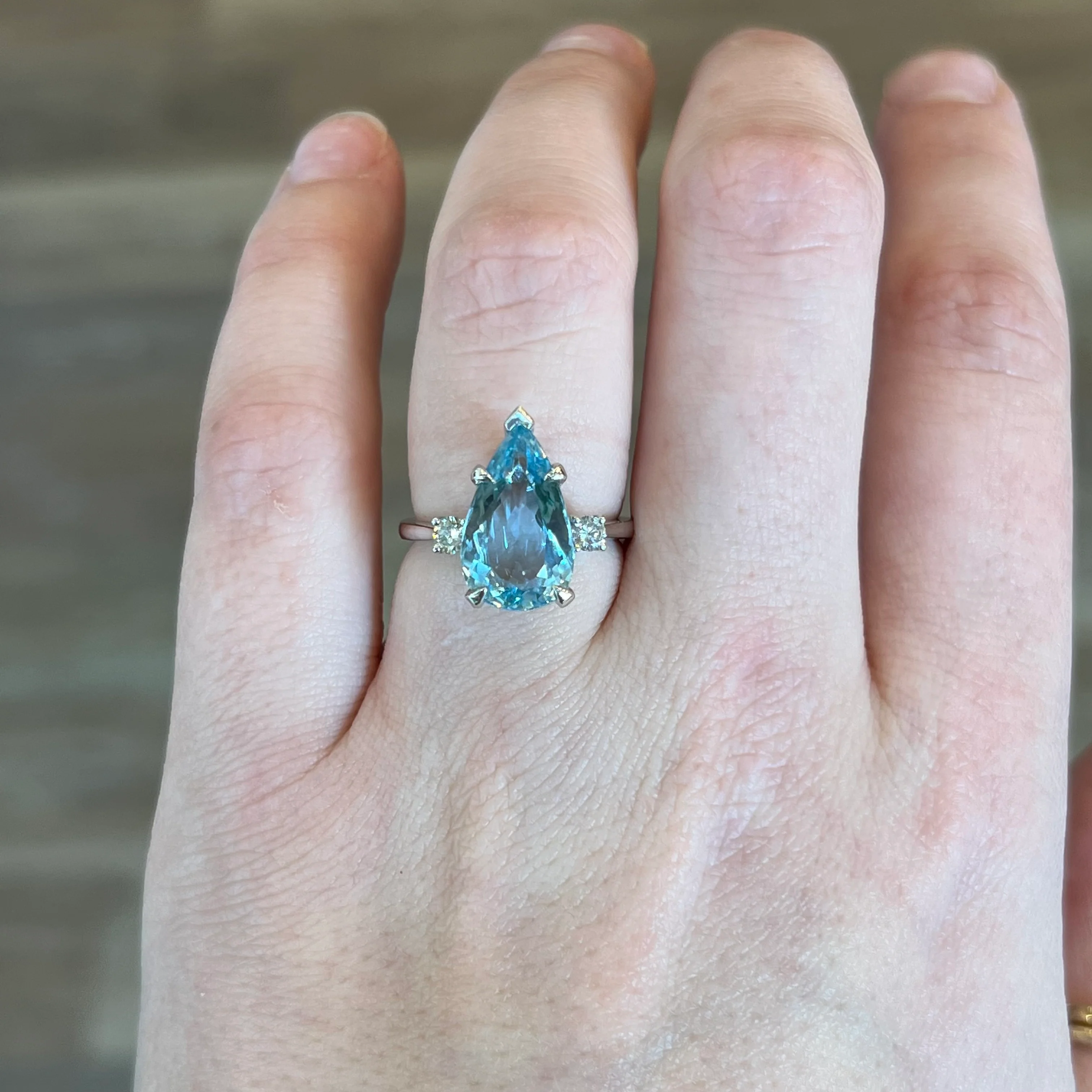 3 Carat Pear Cut Aquamarine Ring w/ Diamond Accents in 14k - Image 6