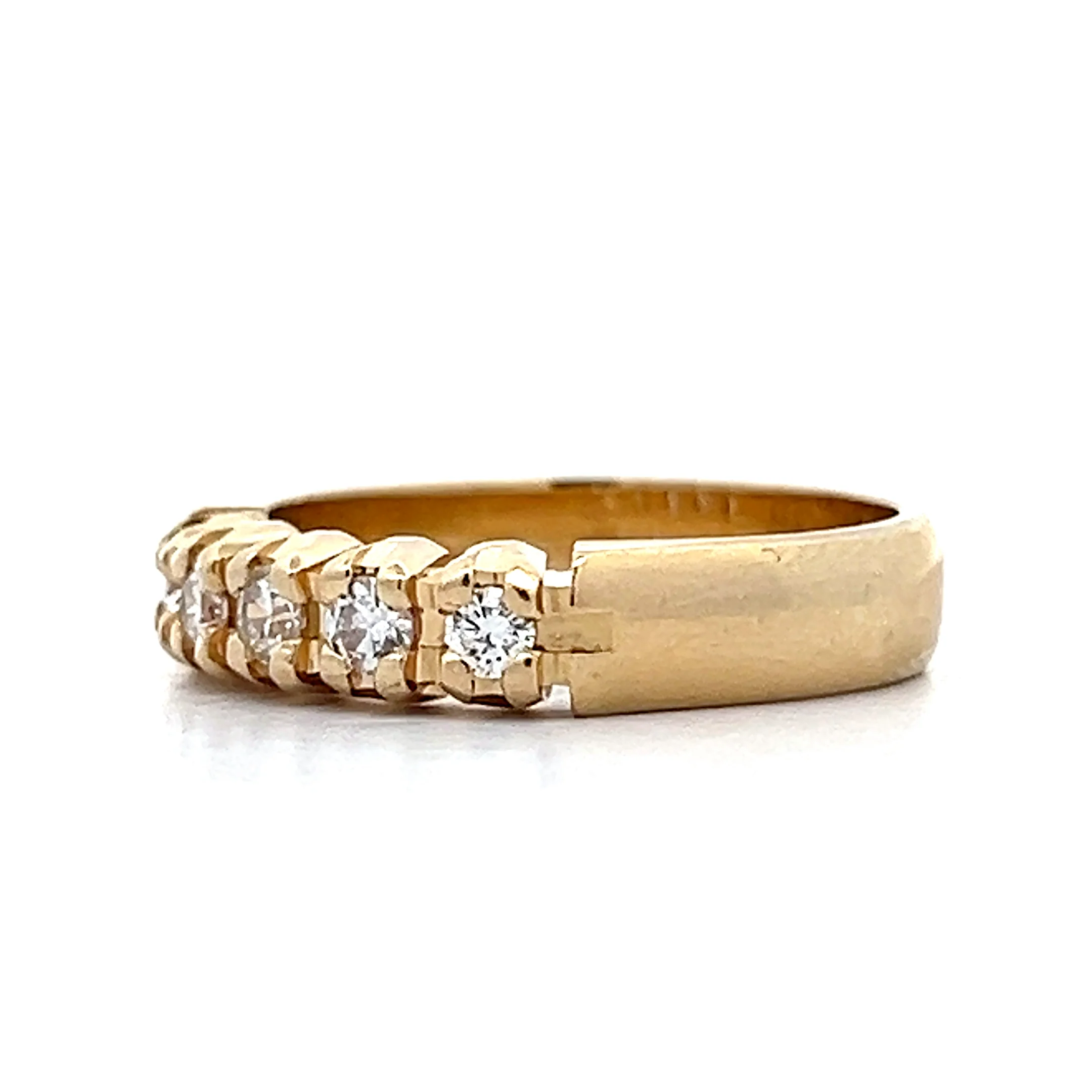 .30 Round Brilliant Diamond 5 Stone Band in 14k - Image 2