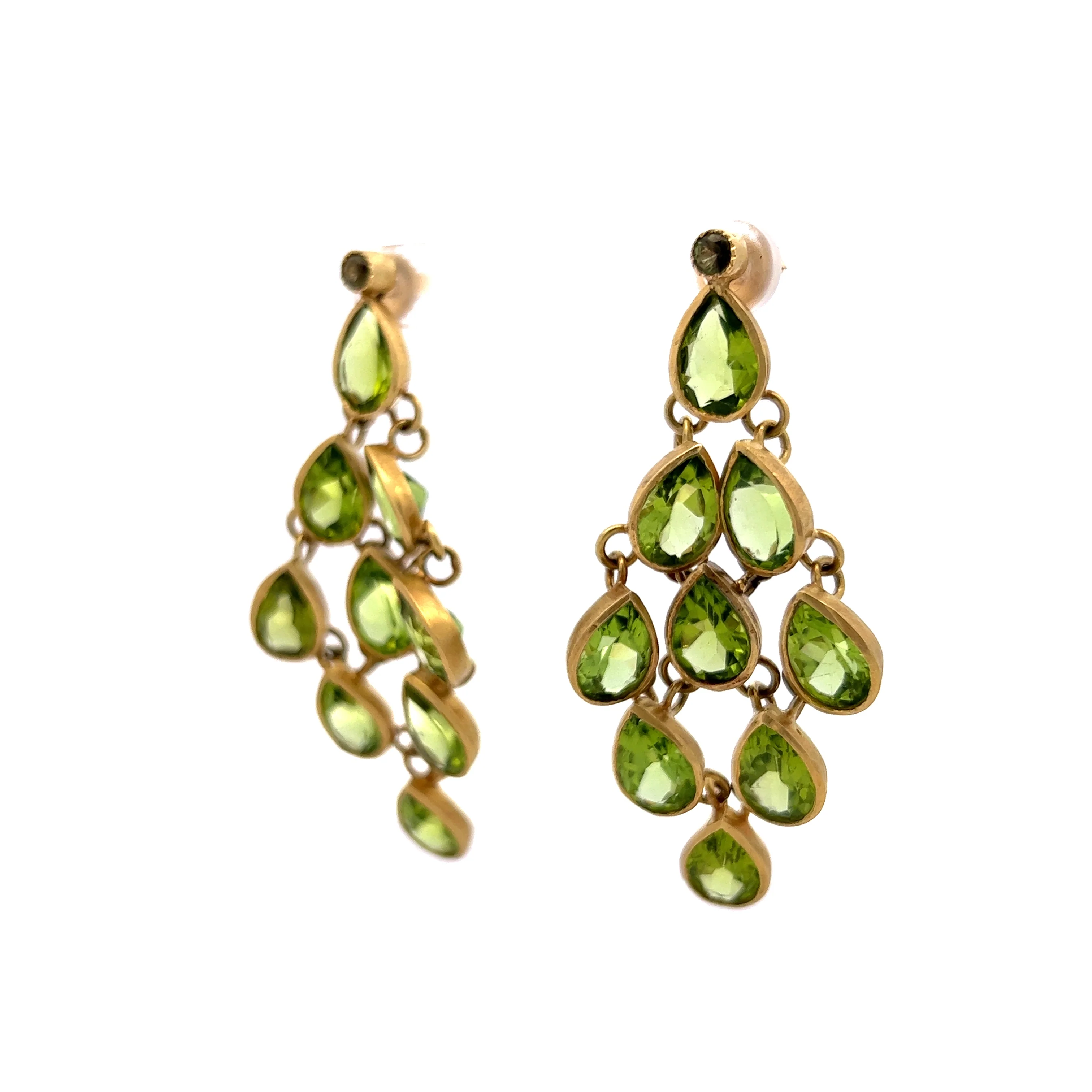 33.40 Pear Cut Peridot Drop Earrings in 18k Yellow Gold - Image 2