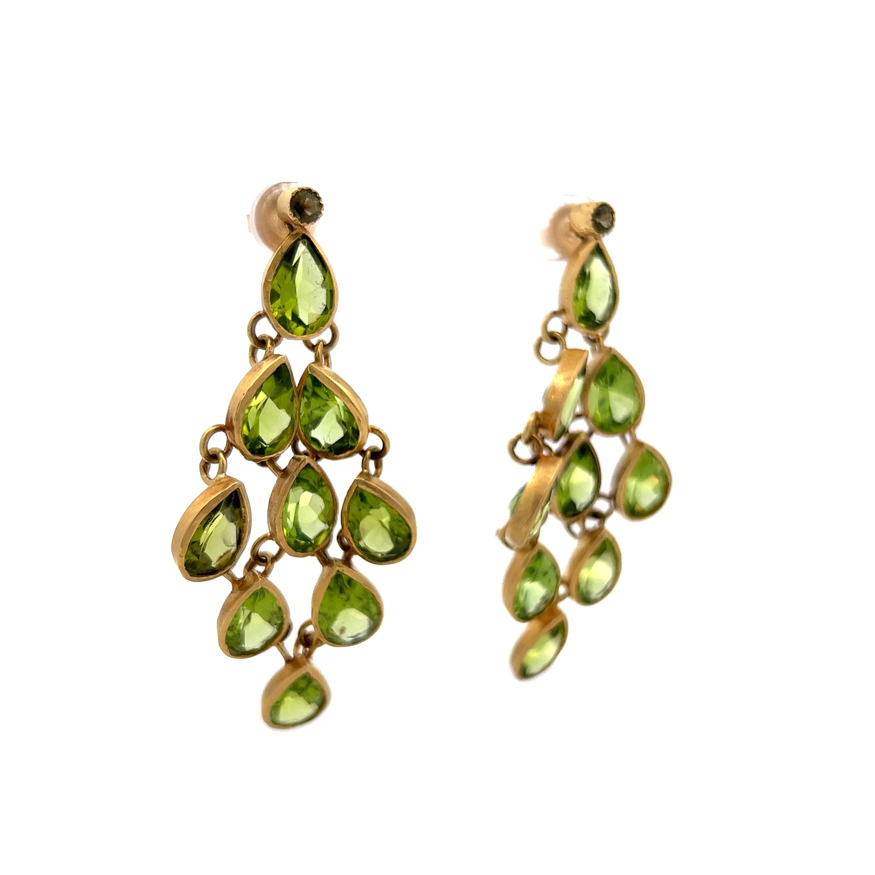 33.40 Pear Cut Peridot Drop Earrings in 18k Yellow Gold - Image 3