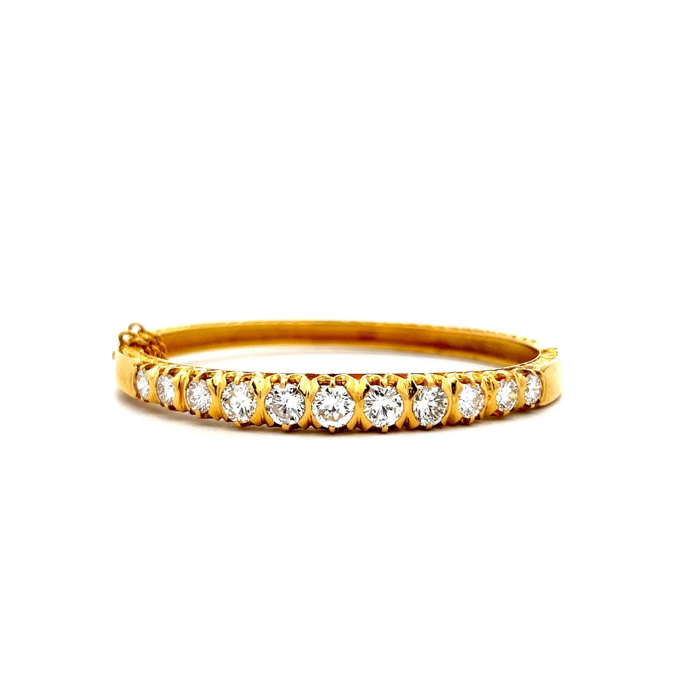 4.02 Victorian Style Diamond Bracelet in 22k