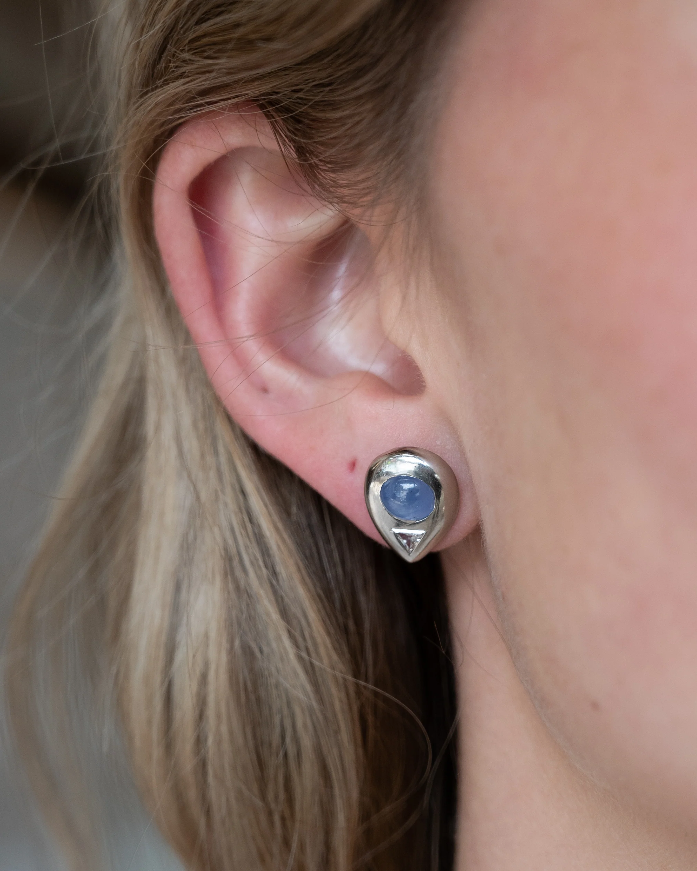 4.20 Star Sapphire & Diamond Stud Earrings Platinum - Image 4