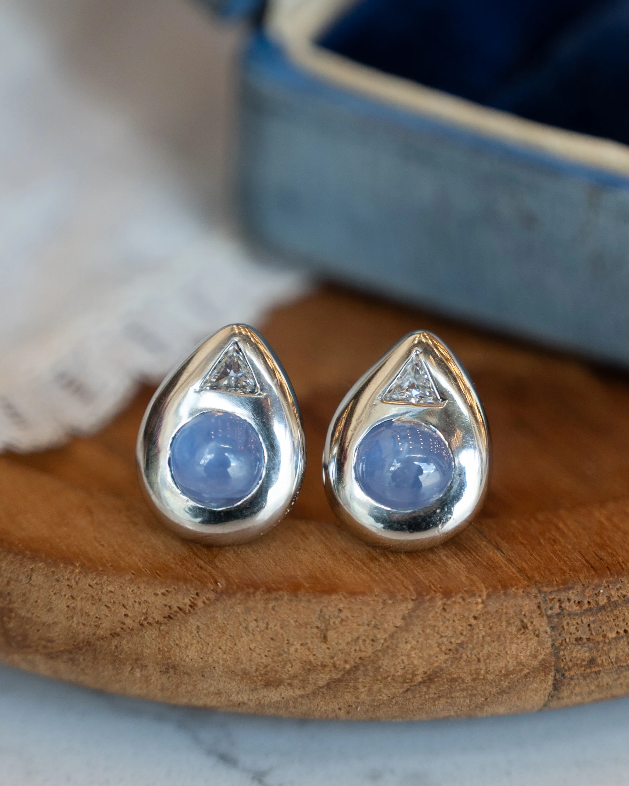 4.20 Star Sapphire & Diamond Stud Earrings Platinum - Image 5