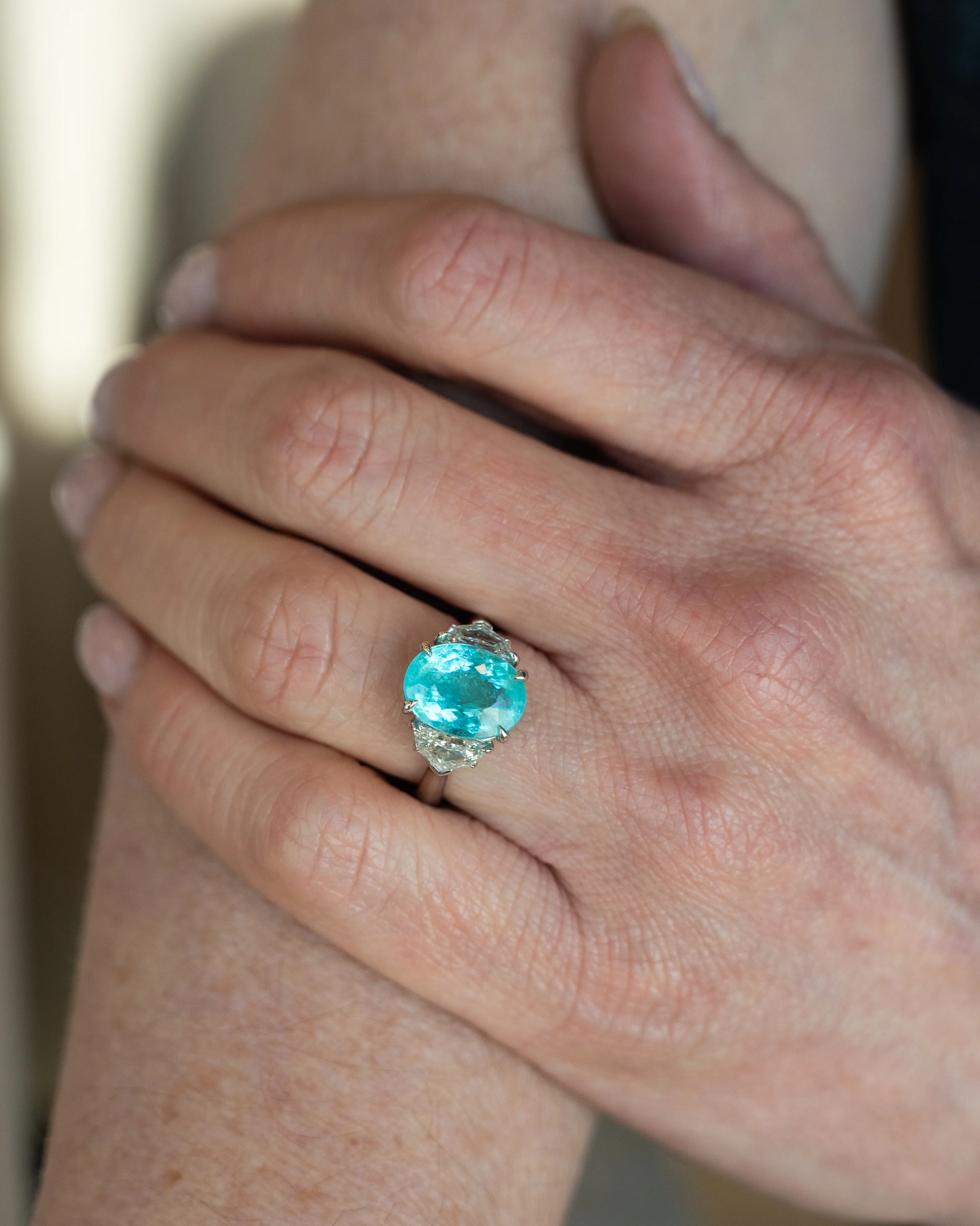 4.24 Paraiba Tourmaline & Diamond Ring Platinum - Image 7