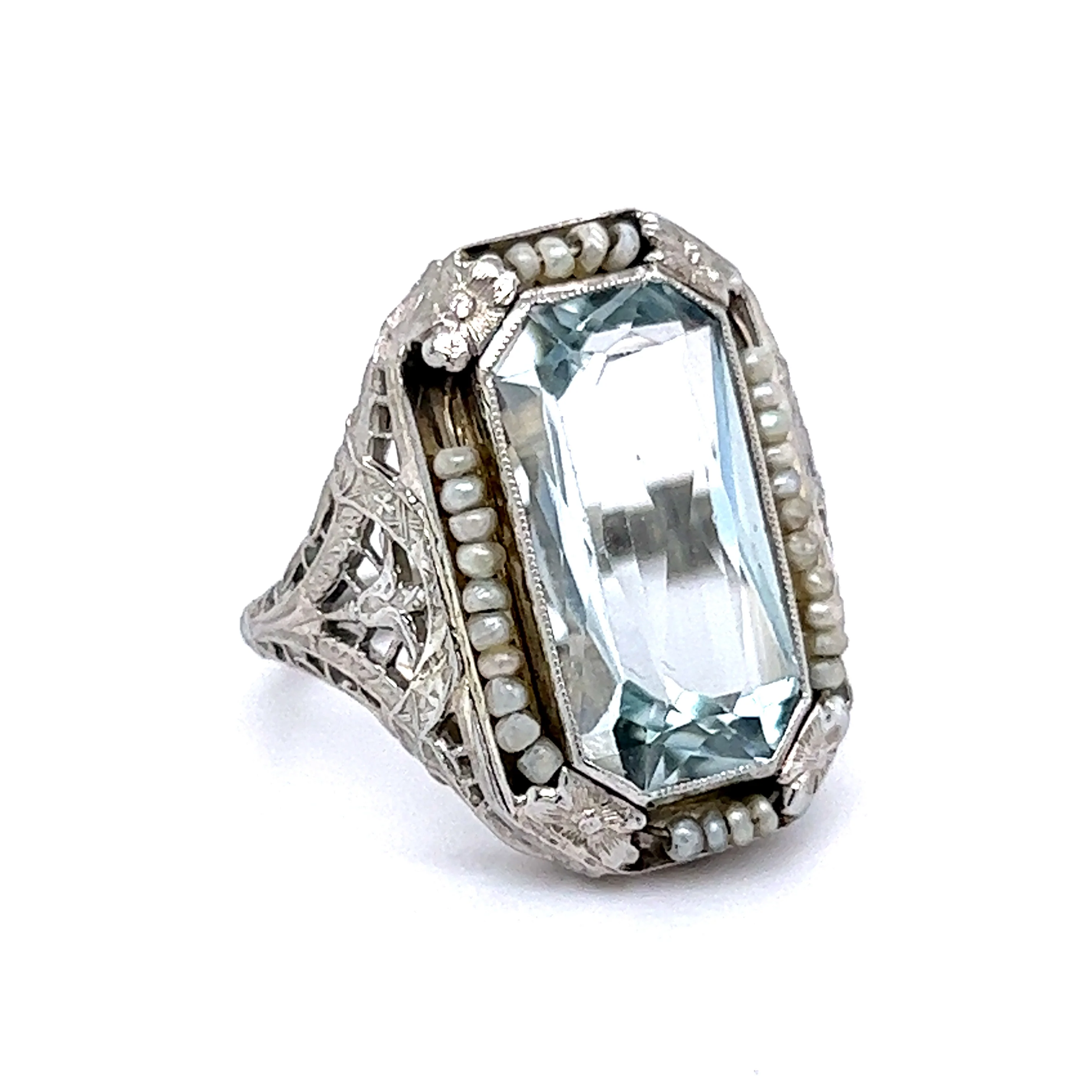 4.59 Art Deco Aquamarine Cocktail Ring in 18k White Gold - Image 3
