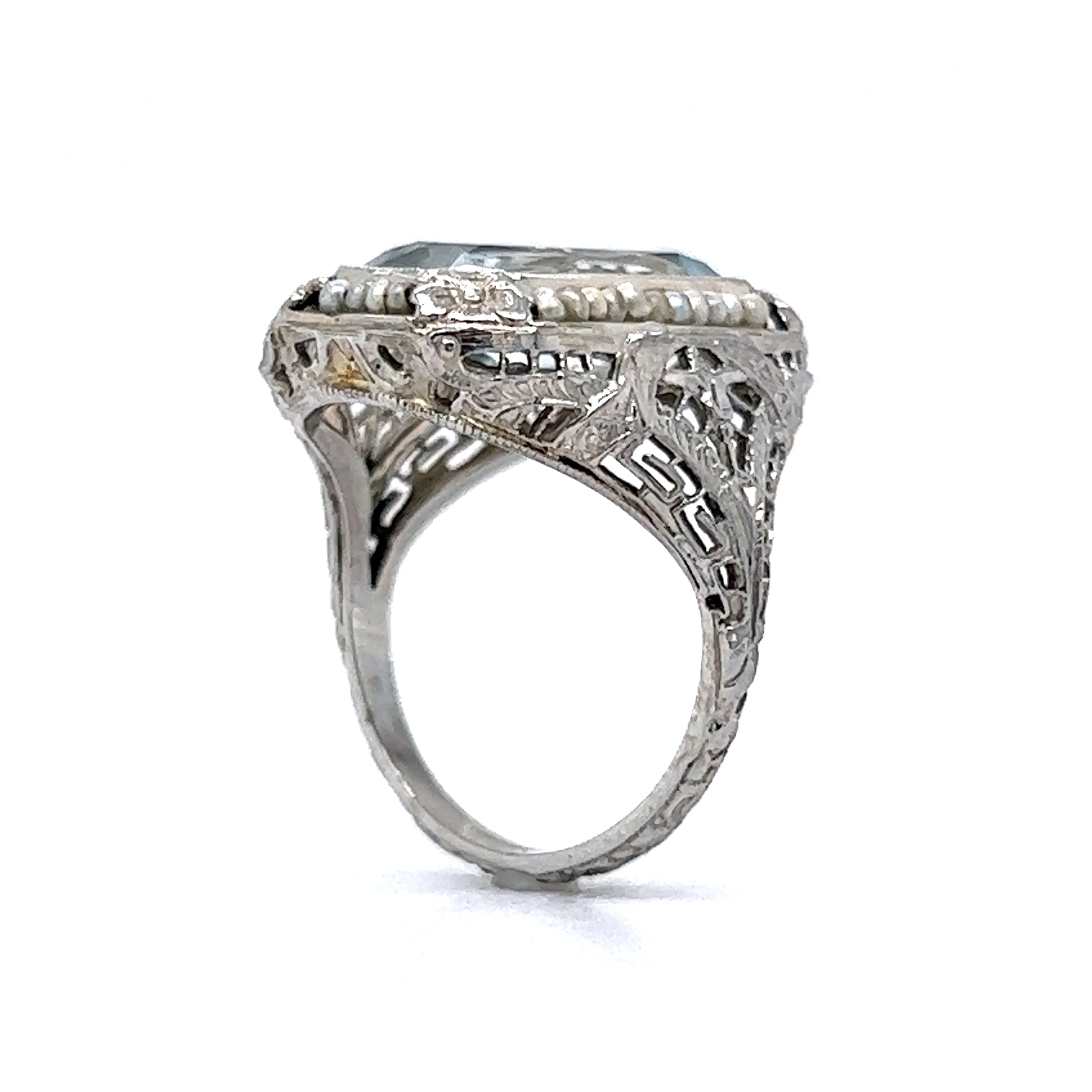 4.59 Art Deco Aquamarine Cocktail Ring in 18k White Gold - Image 5