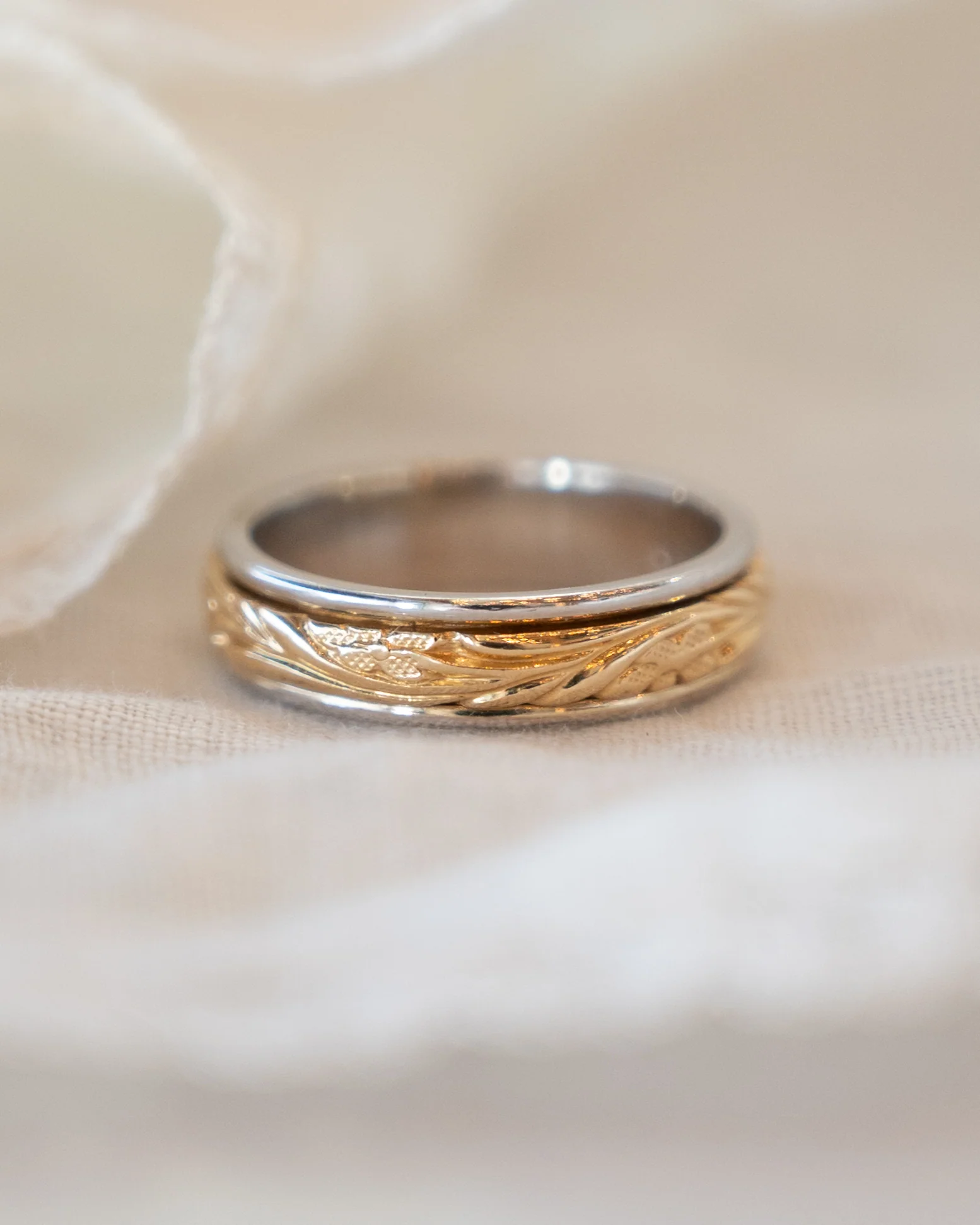4.5mm Floral Engraved Two-Tone Wedding Band 14k - Image 5