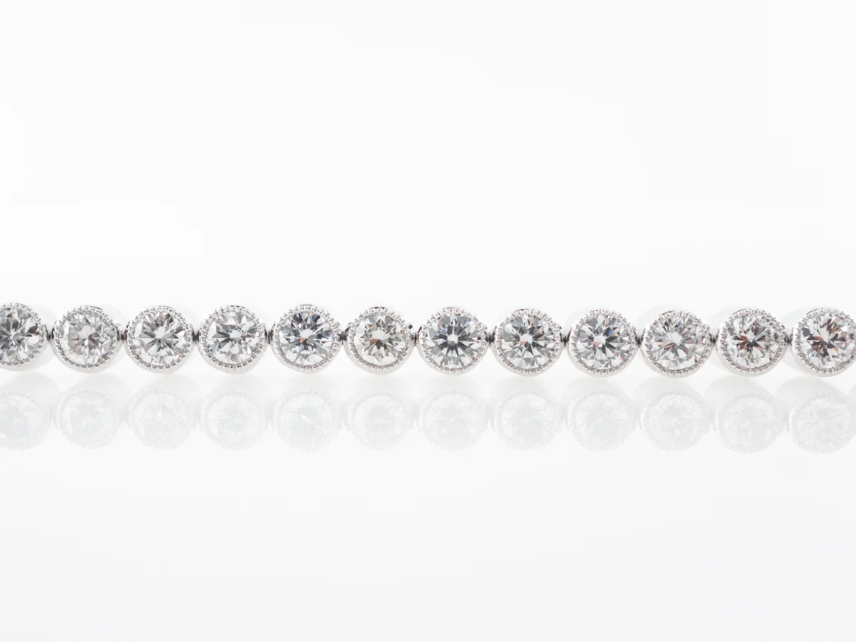 4 Carat Diamond Tennis Bracelet in Platinum - Image 2
