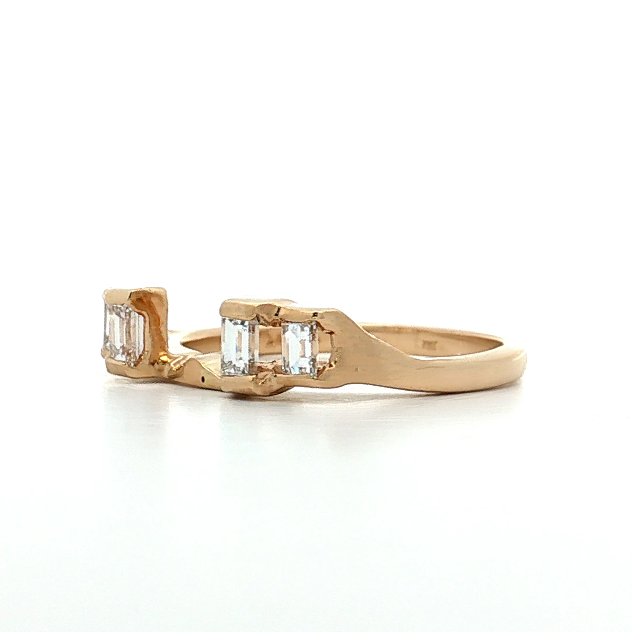 .40 Baguette Diamond Guard Ring 14k Yellow Gold - Image 2
