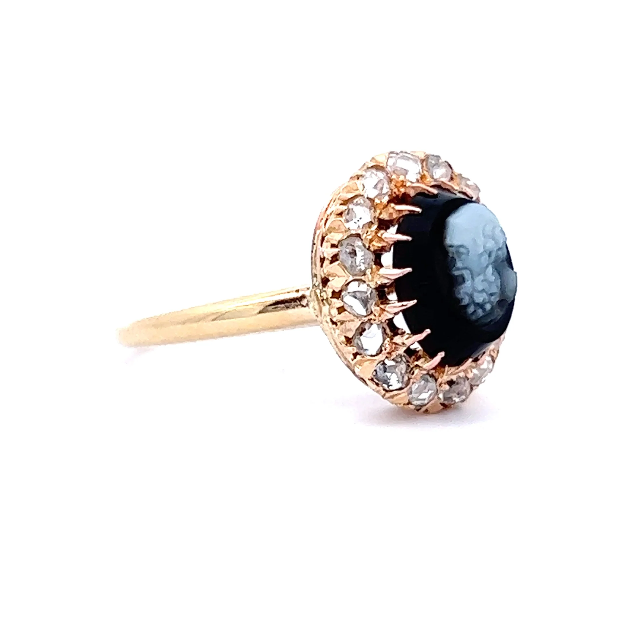 Victorian Onyx Cameo Right Hand Ring in 14k Yellow Gold - Image 3