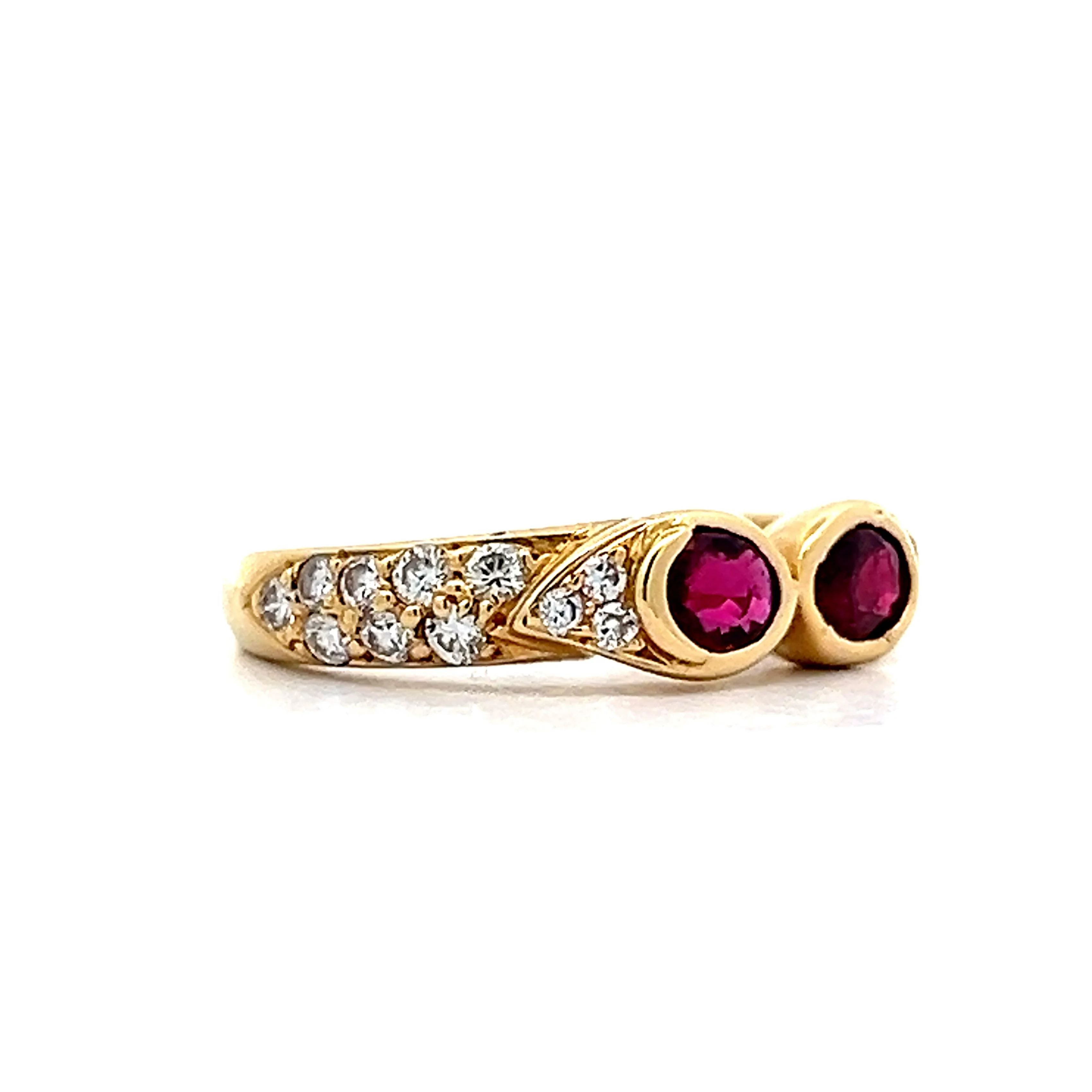 .40 Ruby & Diamond Stacking Ring in 18k Yellow Gold - Image 3