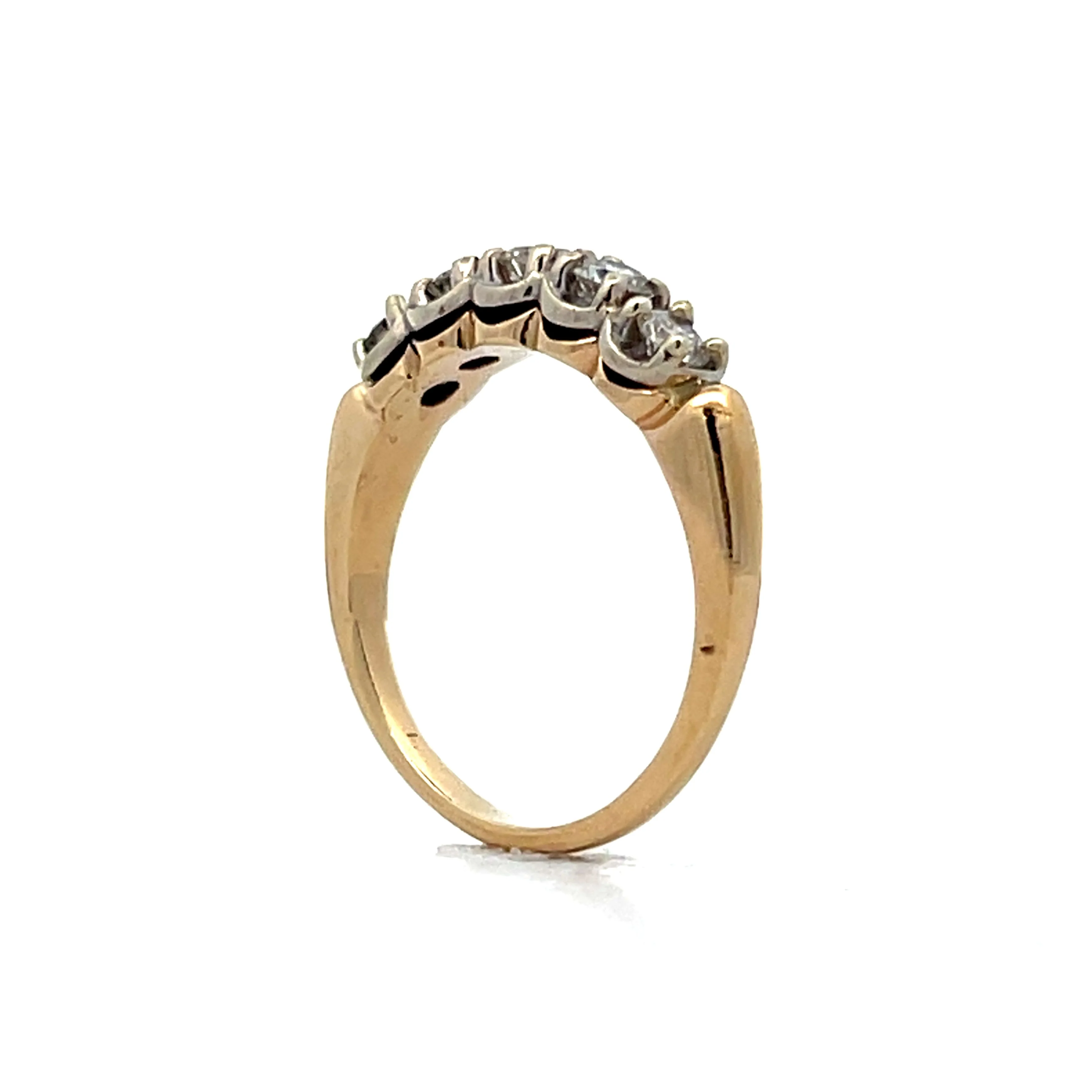.40 Vintage Diamond Wedding Band in 14k - Image 5