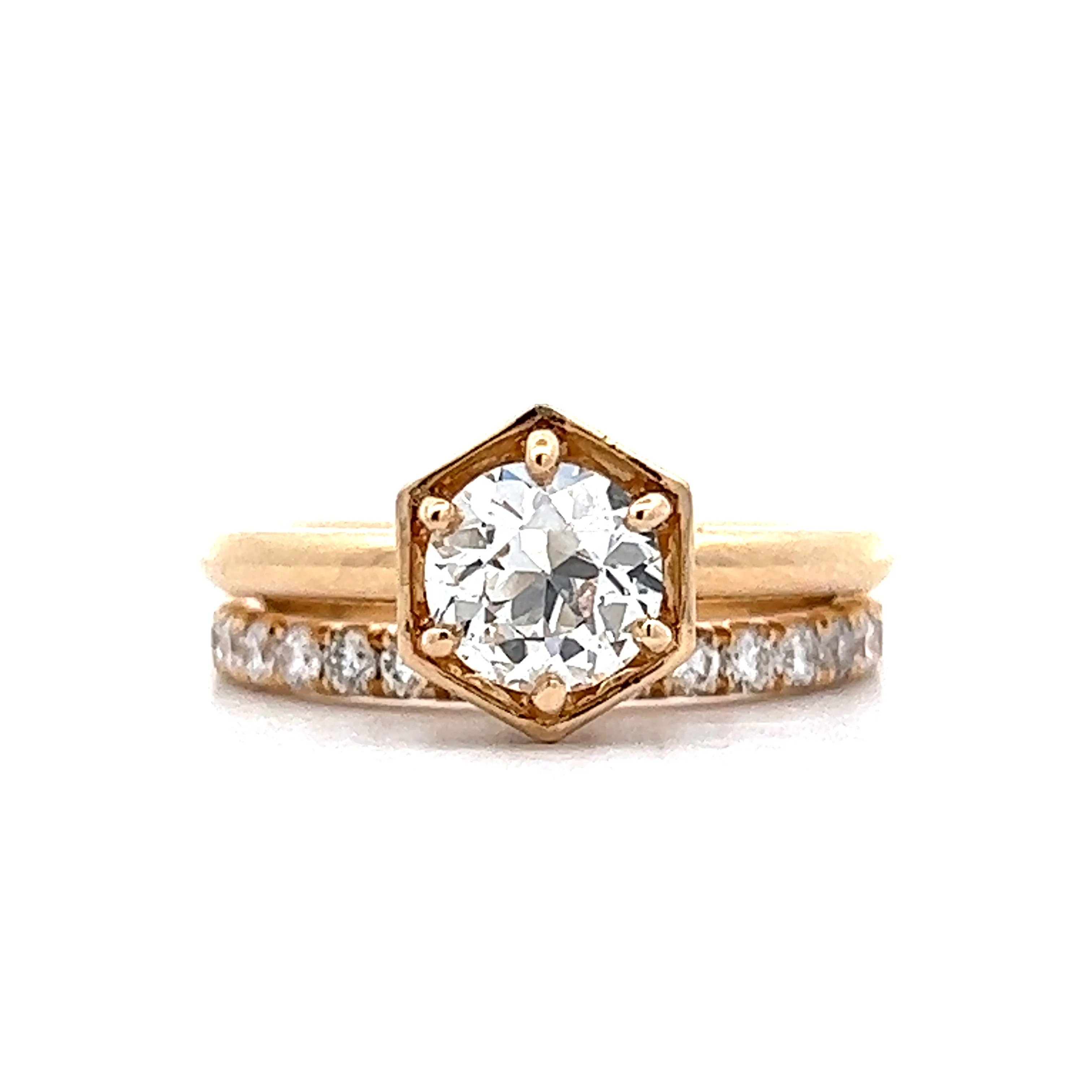 Classic Round Diamond Wedding Band in 14k Yellow Gold - Image 6