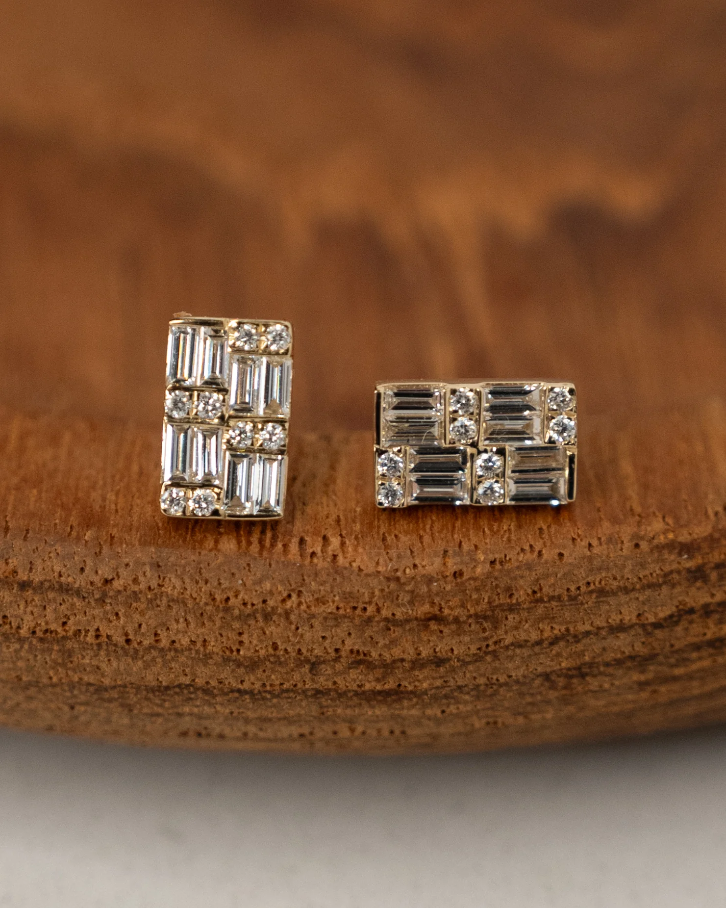 .48 Baguette & Round Diamond Stud Earrings 14k - Image 4