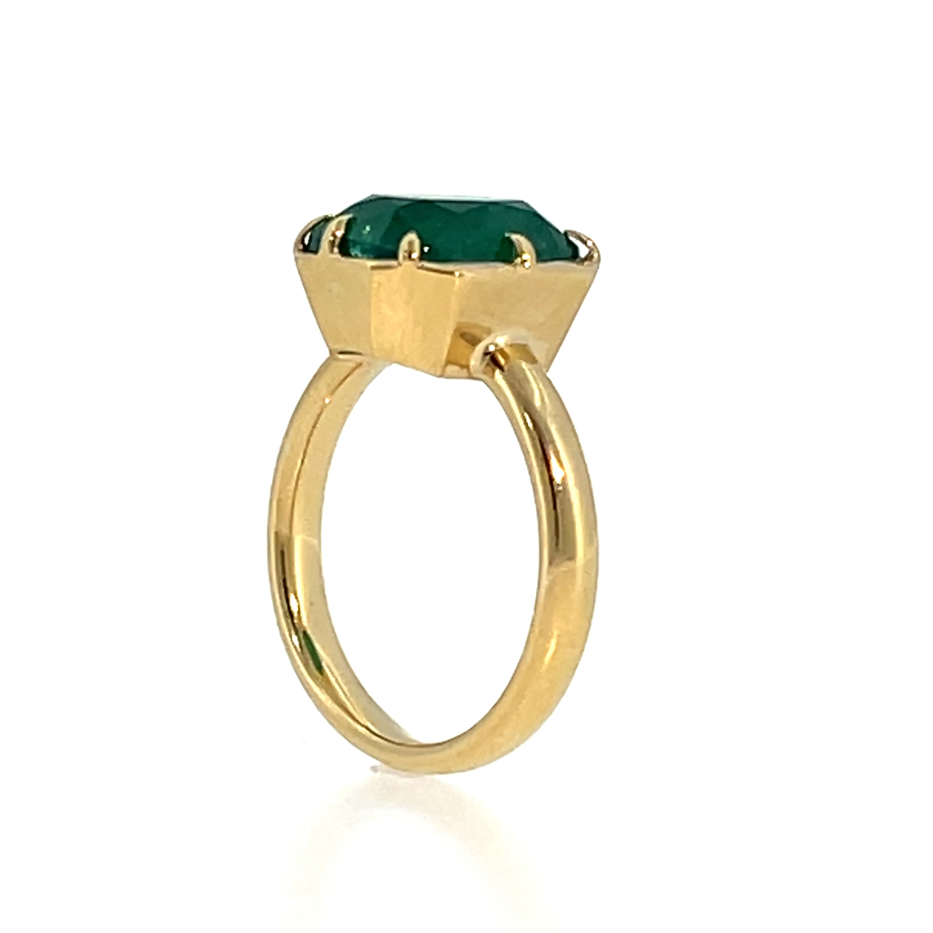 5.45 Cushion Cut Emerald Cocktail Ring in 18k - Image 9