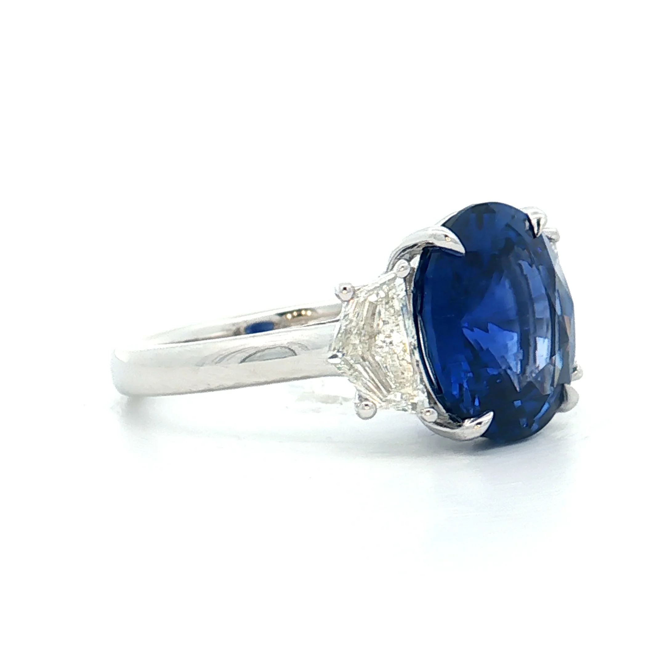 5 Carat Oval Sapphire Engagement Ring in 10k - Image 3