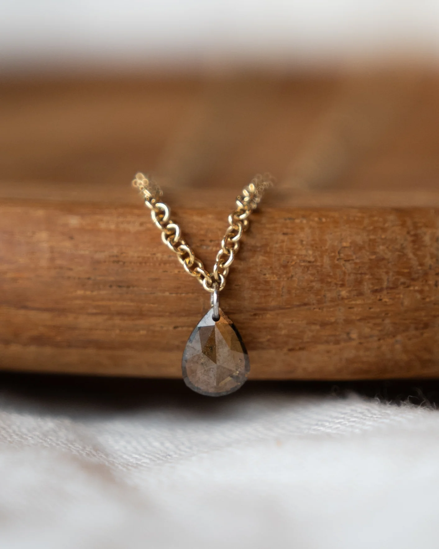 .51 Pear Cut Diamond Pendant Necklace in 18k - Image 5