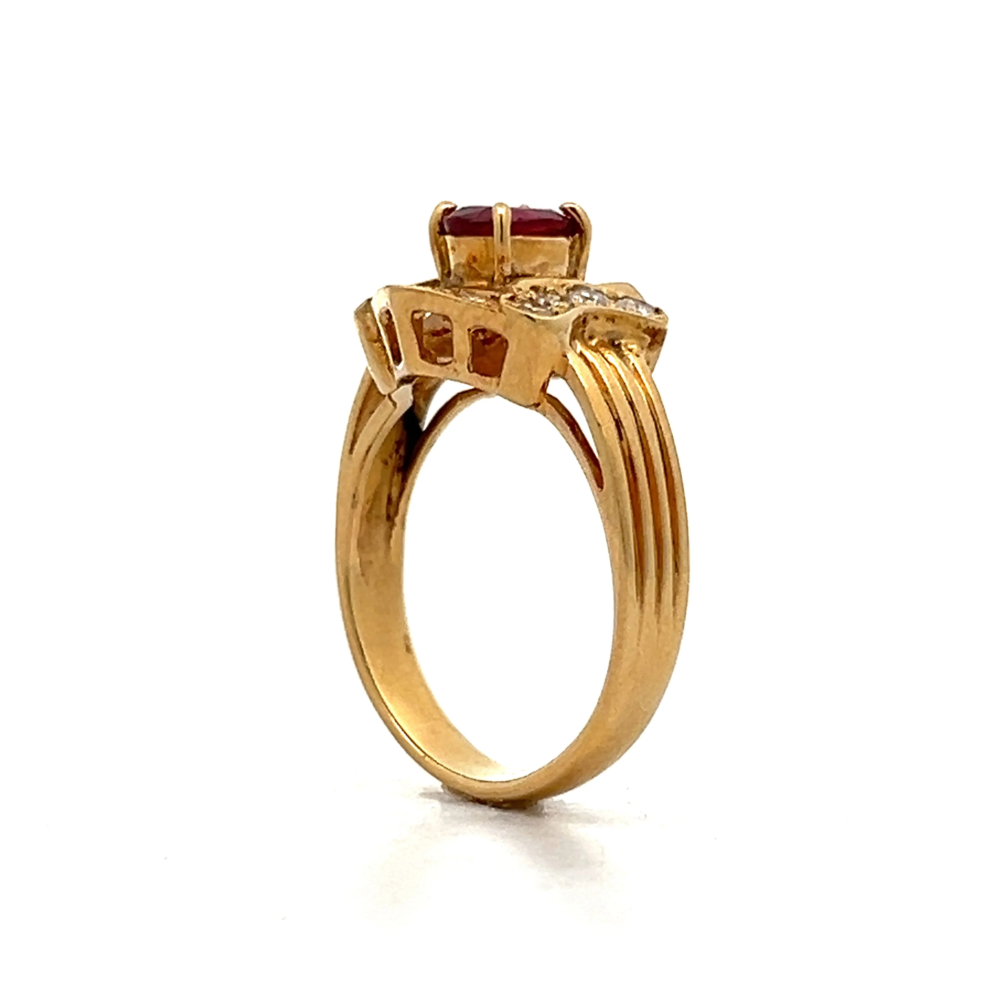 .53 Oval Ruby & Diamond Cocktail Ring in 18k - Image 5