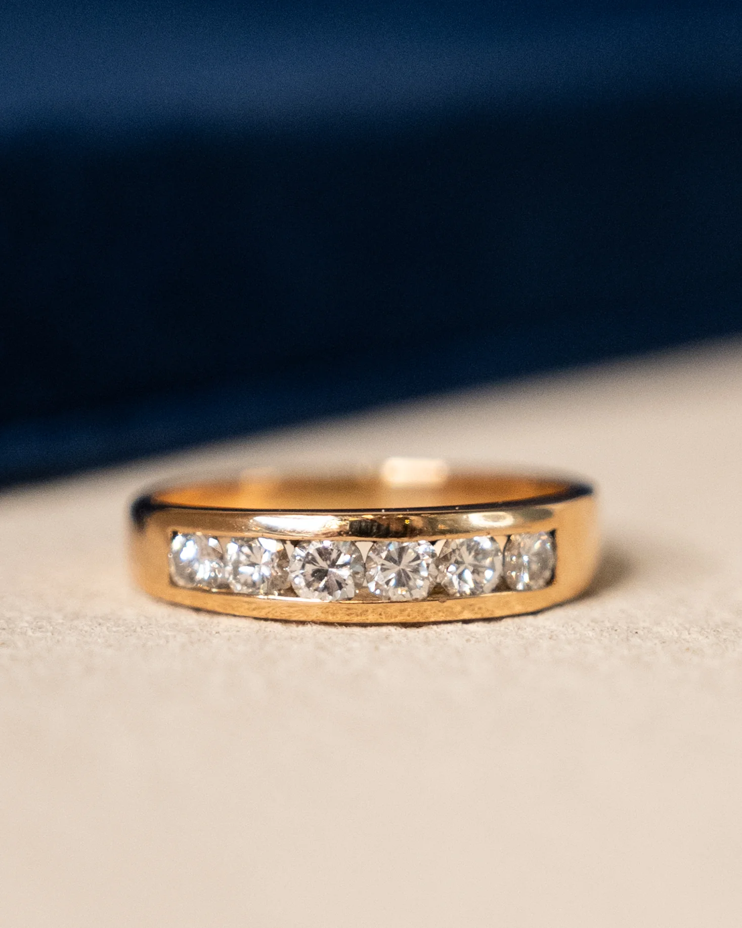 .54 Round Brilliant Diamond Wedding Band 18k - Image 6
