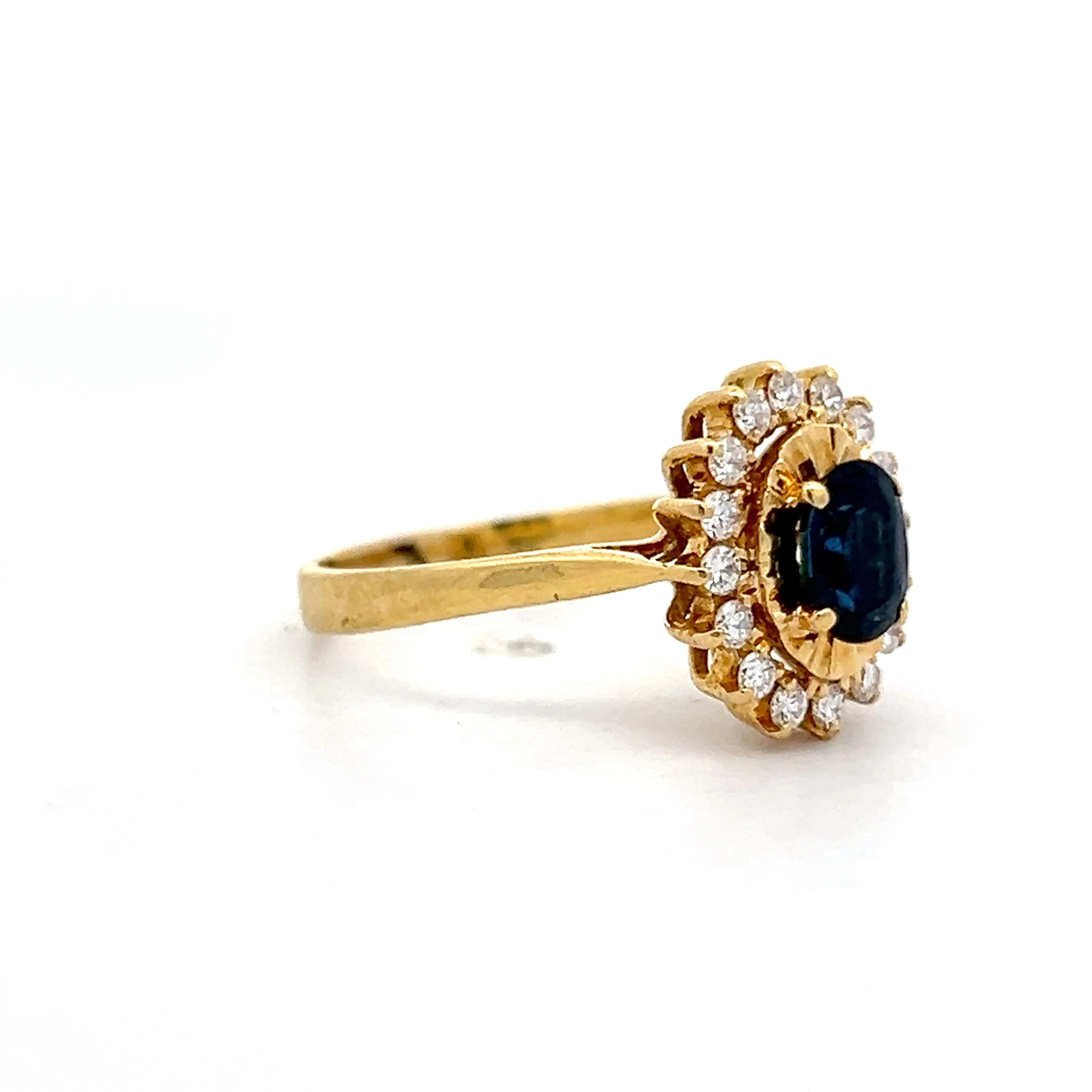 .56 Oval Sapphire & Diamond Engagement Ring in 18k - Image 3