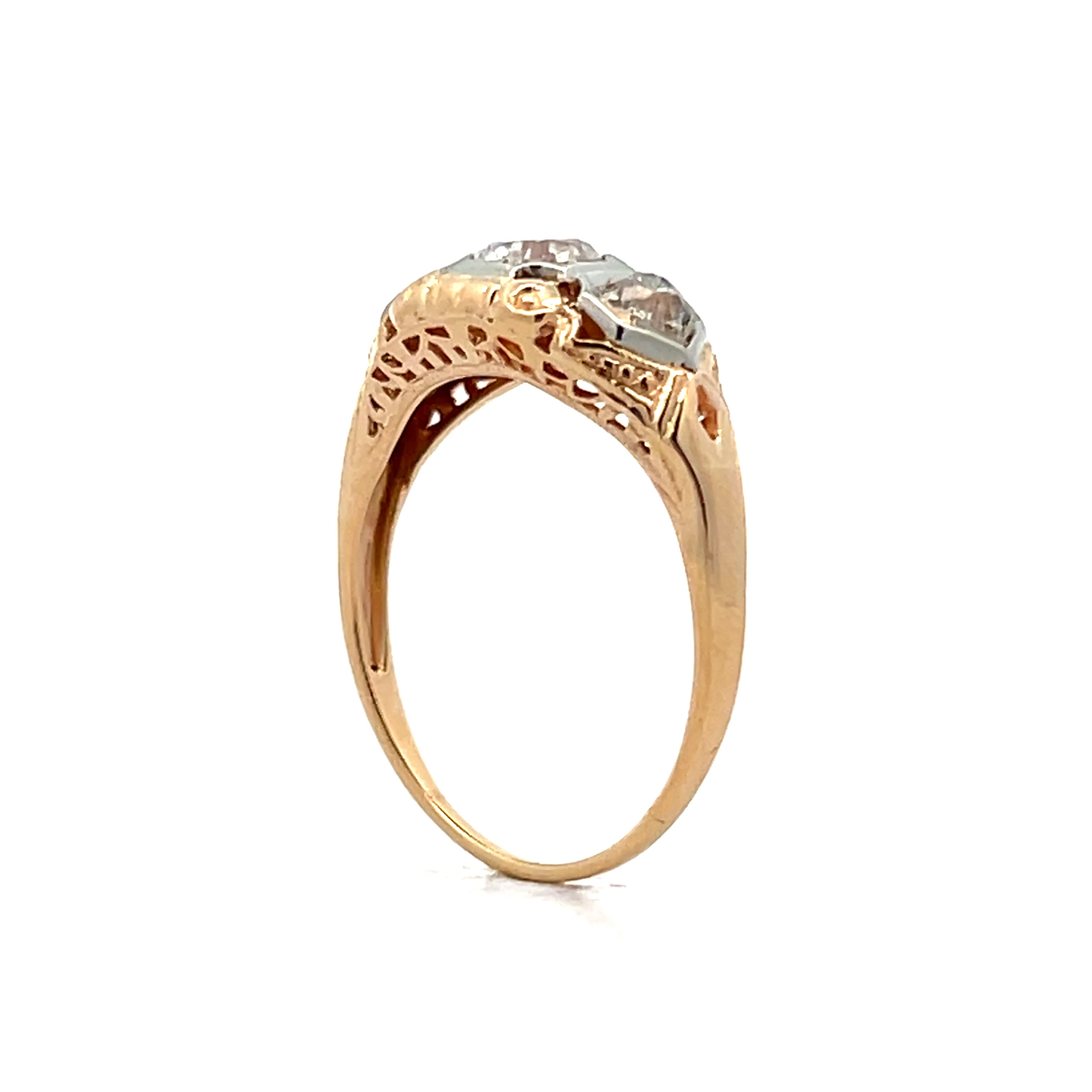.59 Vintage Retro Three Stone Ring in 18k Yellow Gold - Image 5