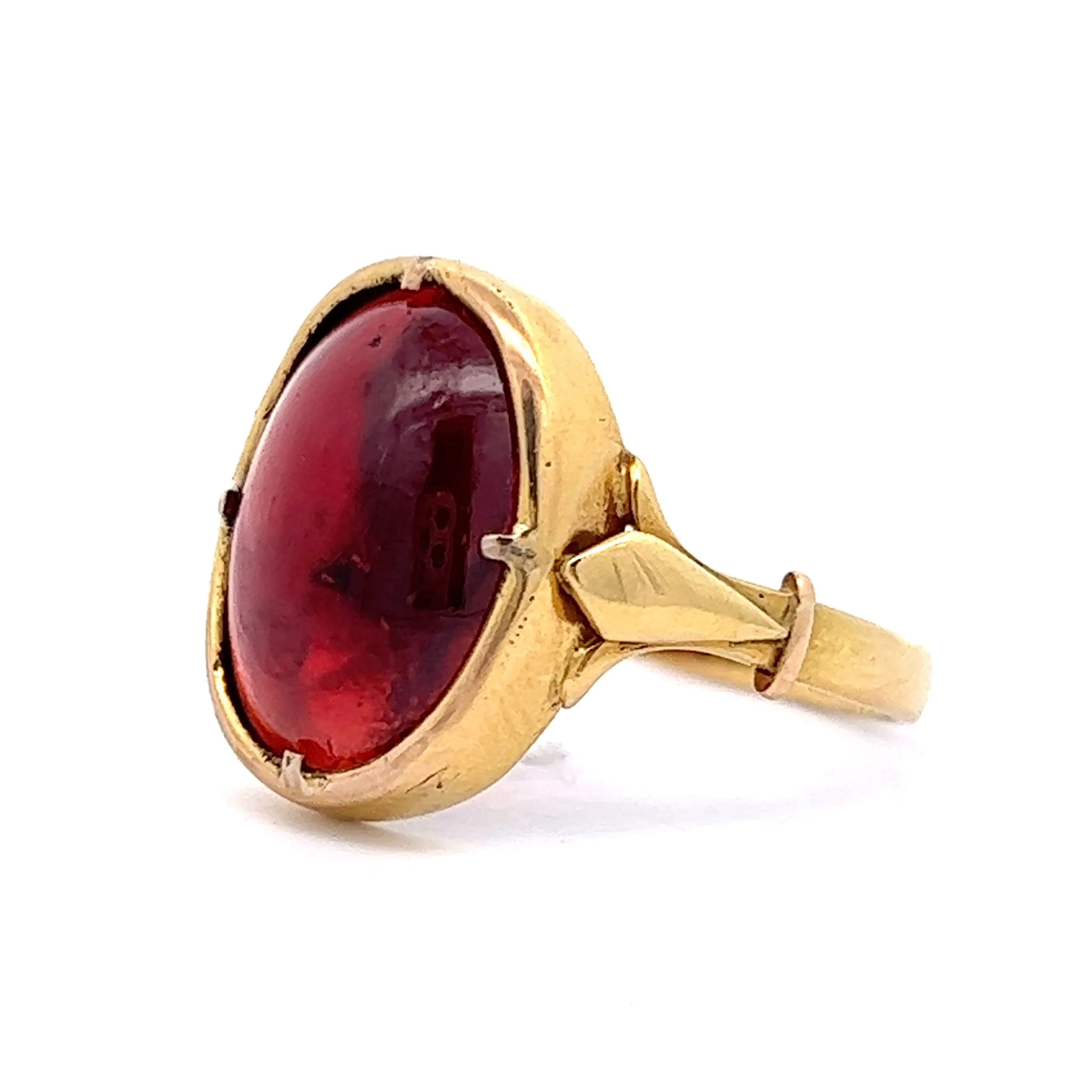 6.49 Cabochon Garnet Cocktail Ring in 18k Yellow Gold - Image 2