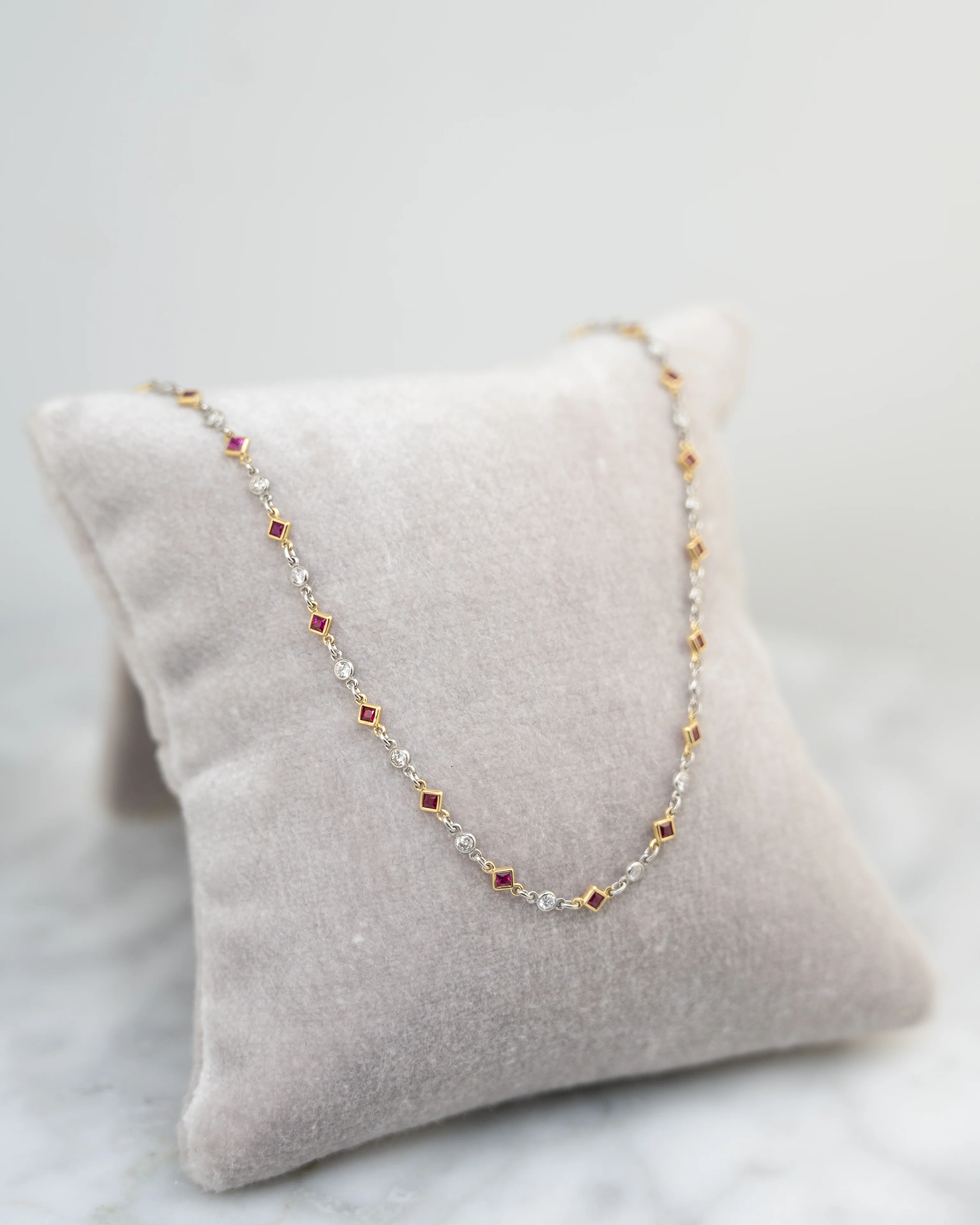 .60 Diamond & Ruby Necklace in 18k Yellow Gold - Image 5